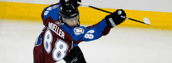 Peter Mueller suffers another concussion