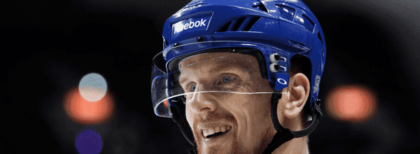 Daniel Sedin doesn’t practice, but no setback