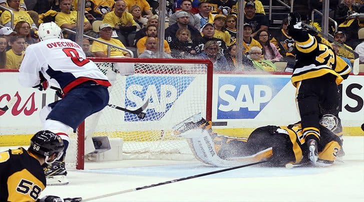 Alex Ovechkin scores baseball-like game-winner, sticks it to Pittsburgh fans