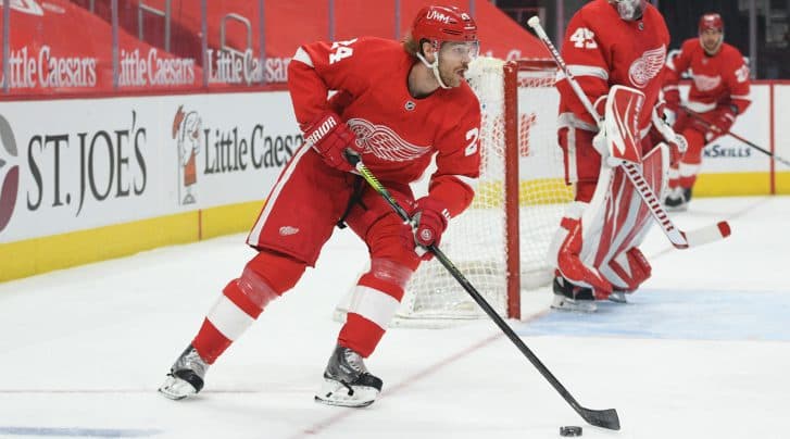 Montreal Canadiens acquire defenceman Jon Merrill