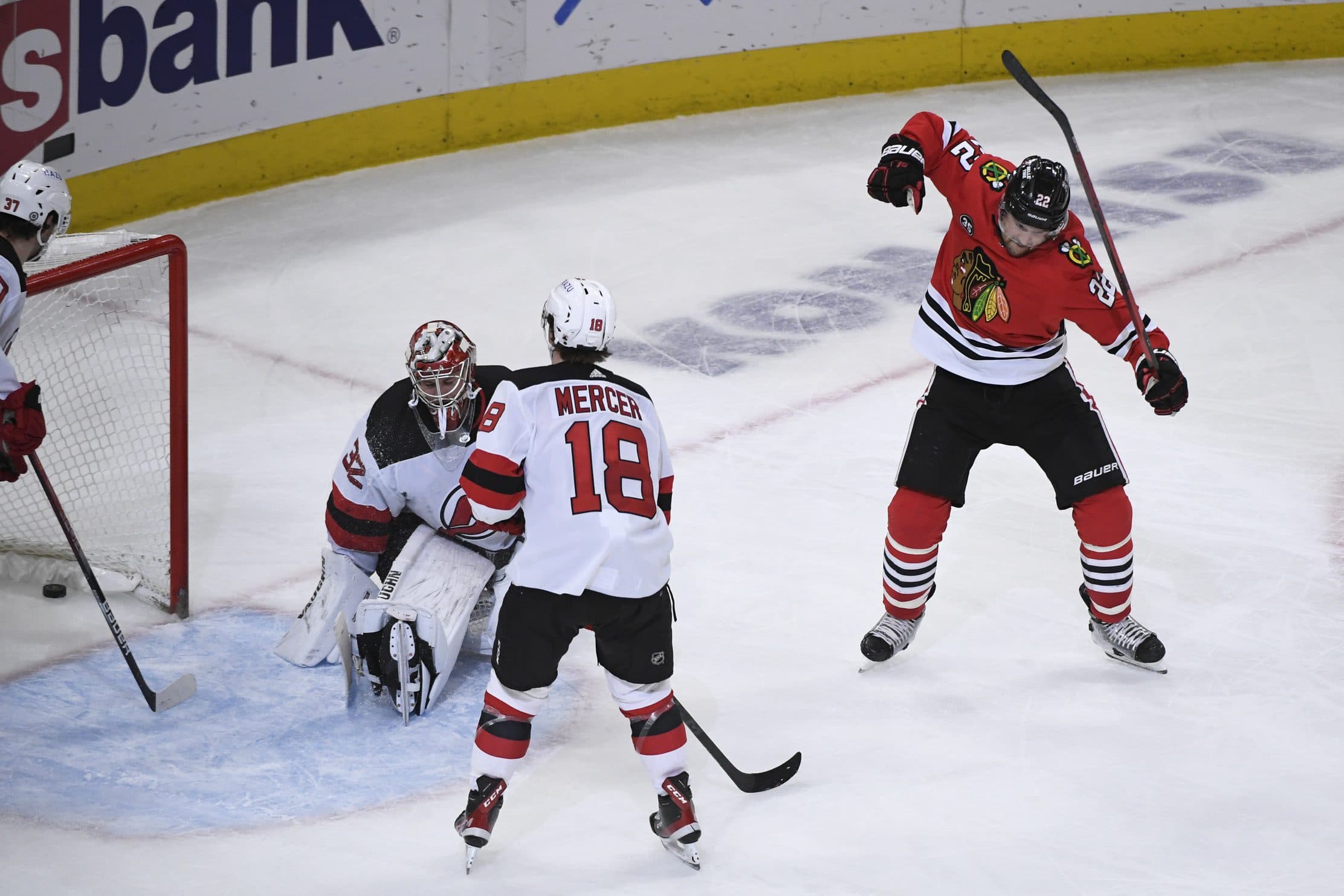 Calgary Flames acquire Ryan Carpenter from Chicago Blackhawks