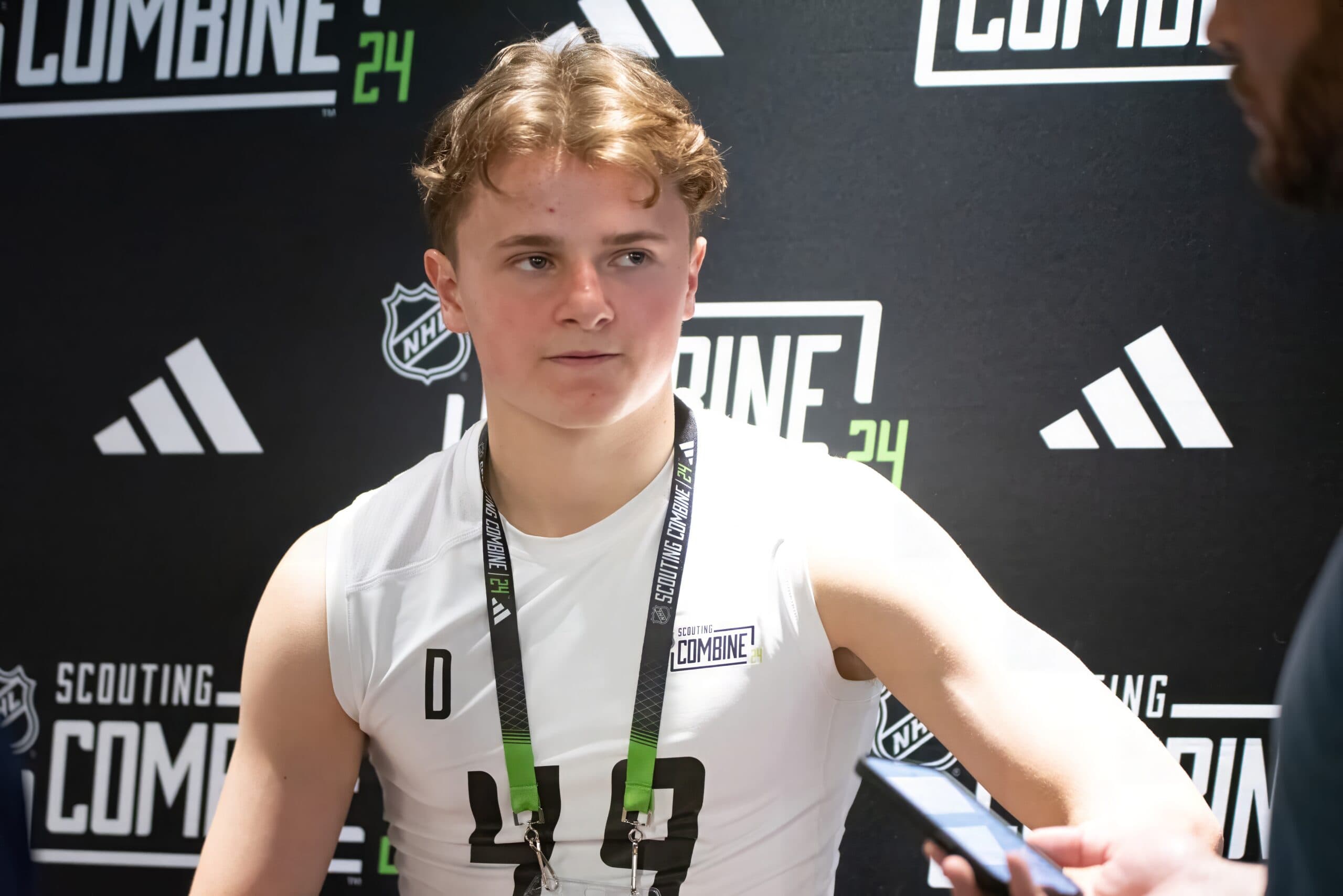 Kraken sign Alexis Bernier to three-year, entry-level contract