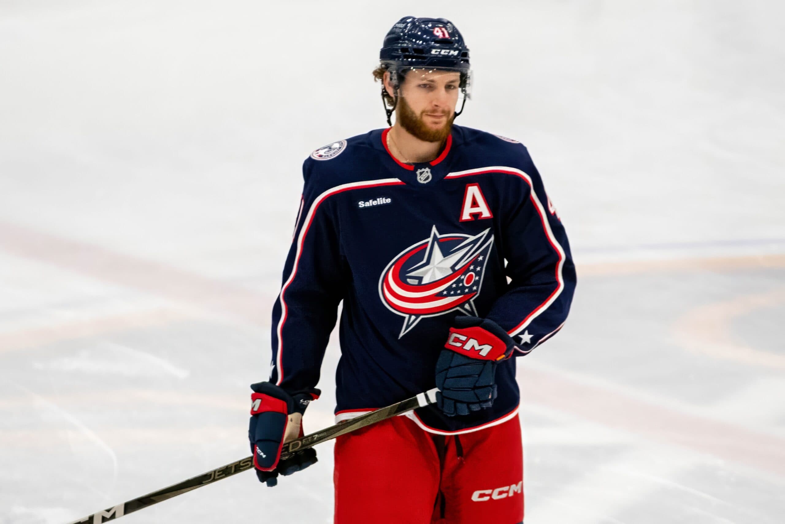 Canadiens acquire Hunter McKown from Blue Jackets for Luke Tuch