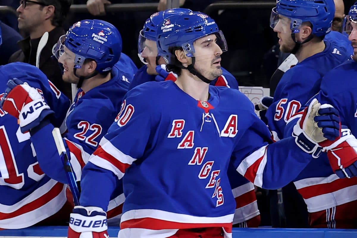 Sources: New York Rangers and Anaheim Ducks working on Chris Kreider trade