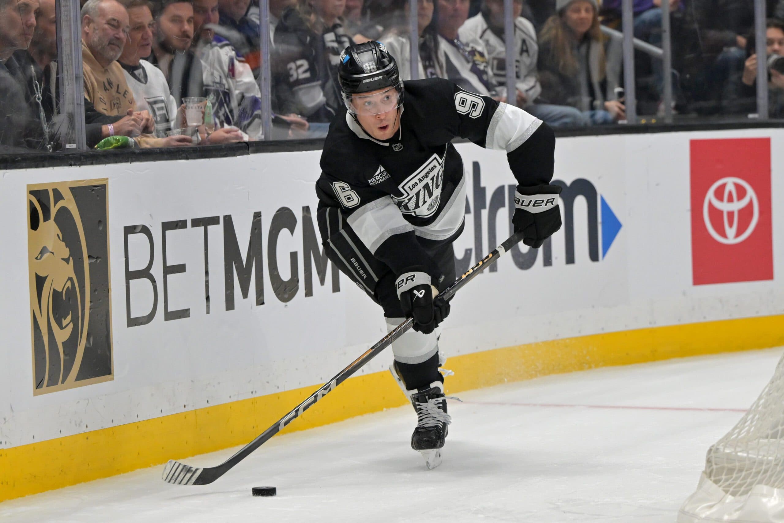 Los Angeles Kings forward Andrei Kuzmenko