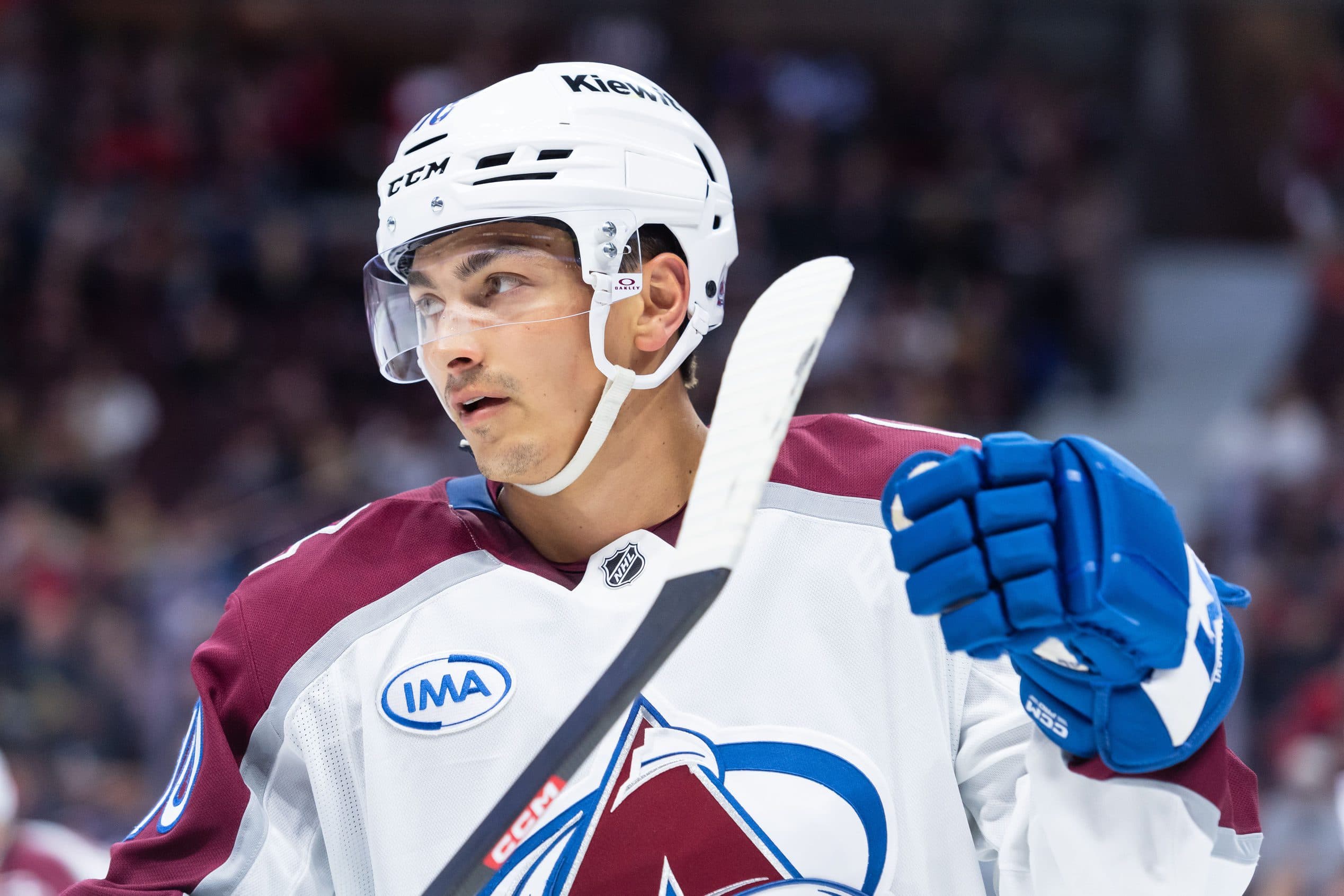 Avalanche sign Sam Malinski to one-year deal