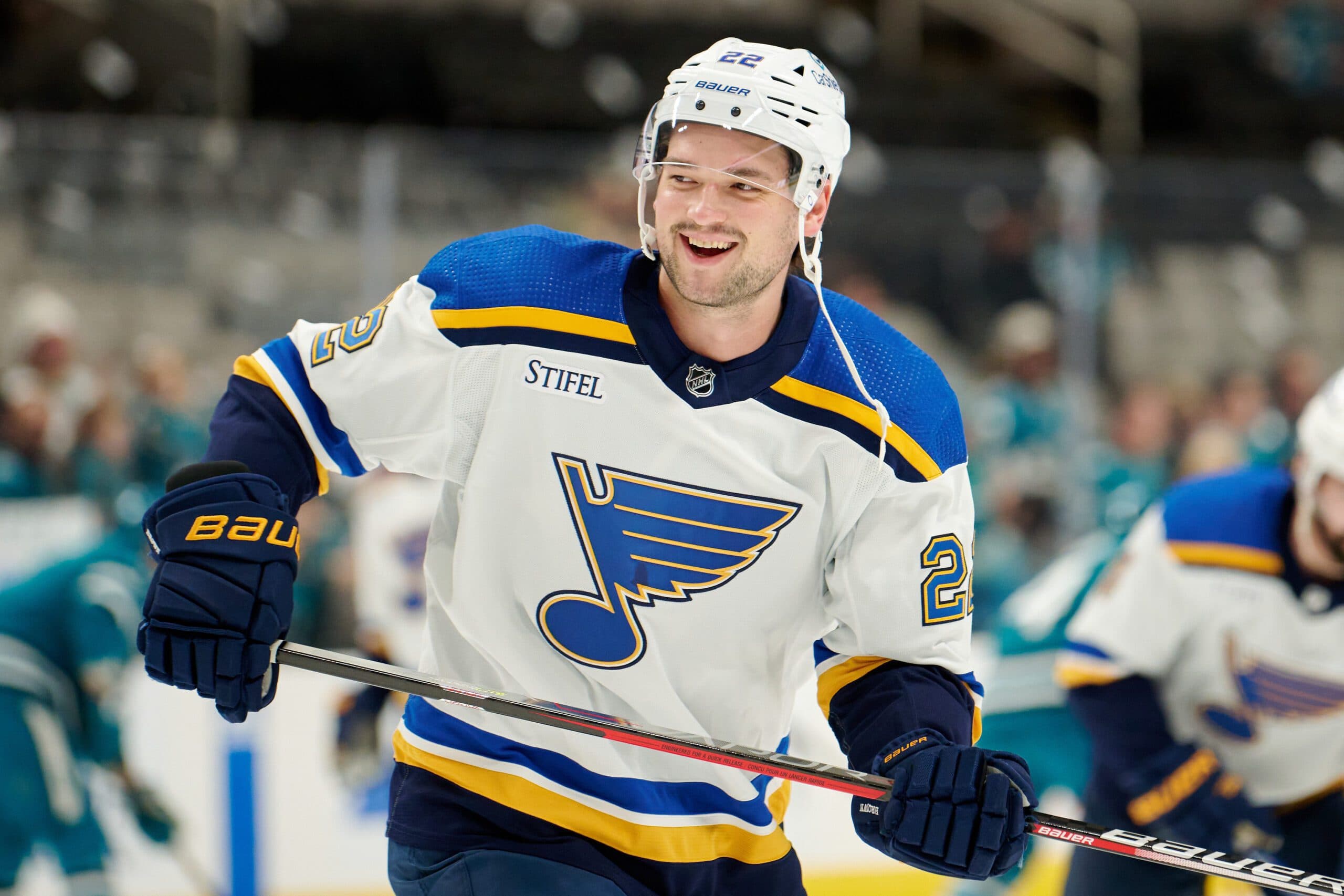 Kings sign Logan Brown to one-year contract