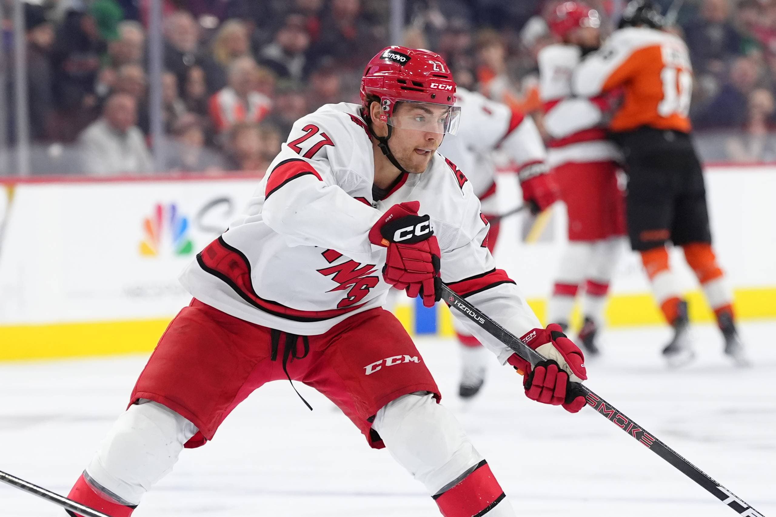 Hurricanes sign Tyson Jost to one-year contract