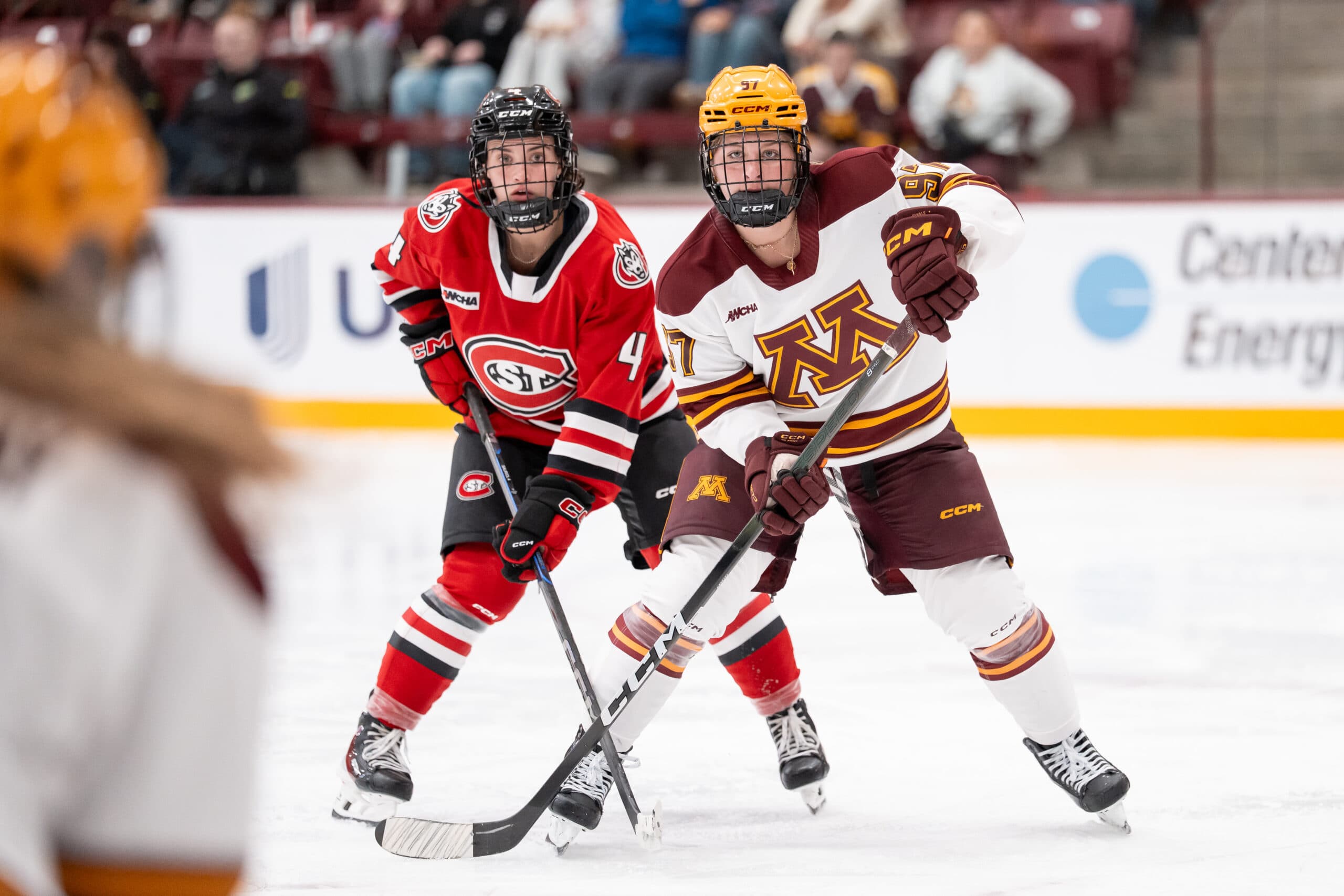 St. Cloud State forward Alice Sauriol, Minnesota forward Bella Fanale