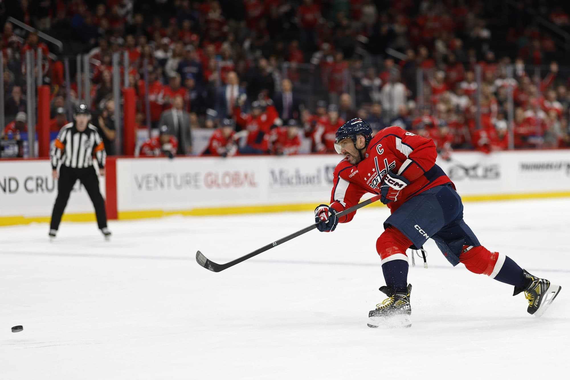 Alex Ovechkin plays 1,500th NHL game vs. Ottawa Senators