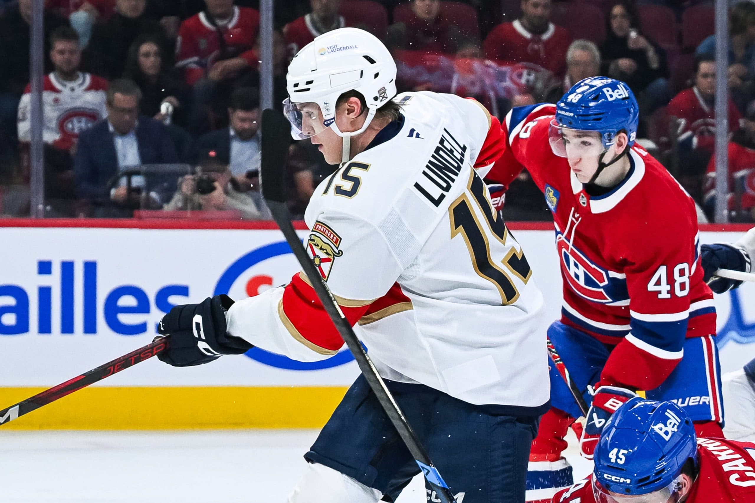Panthers’ Anton Lundell fined for high-sticking Canadiens’ Alexandre Texier