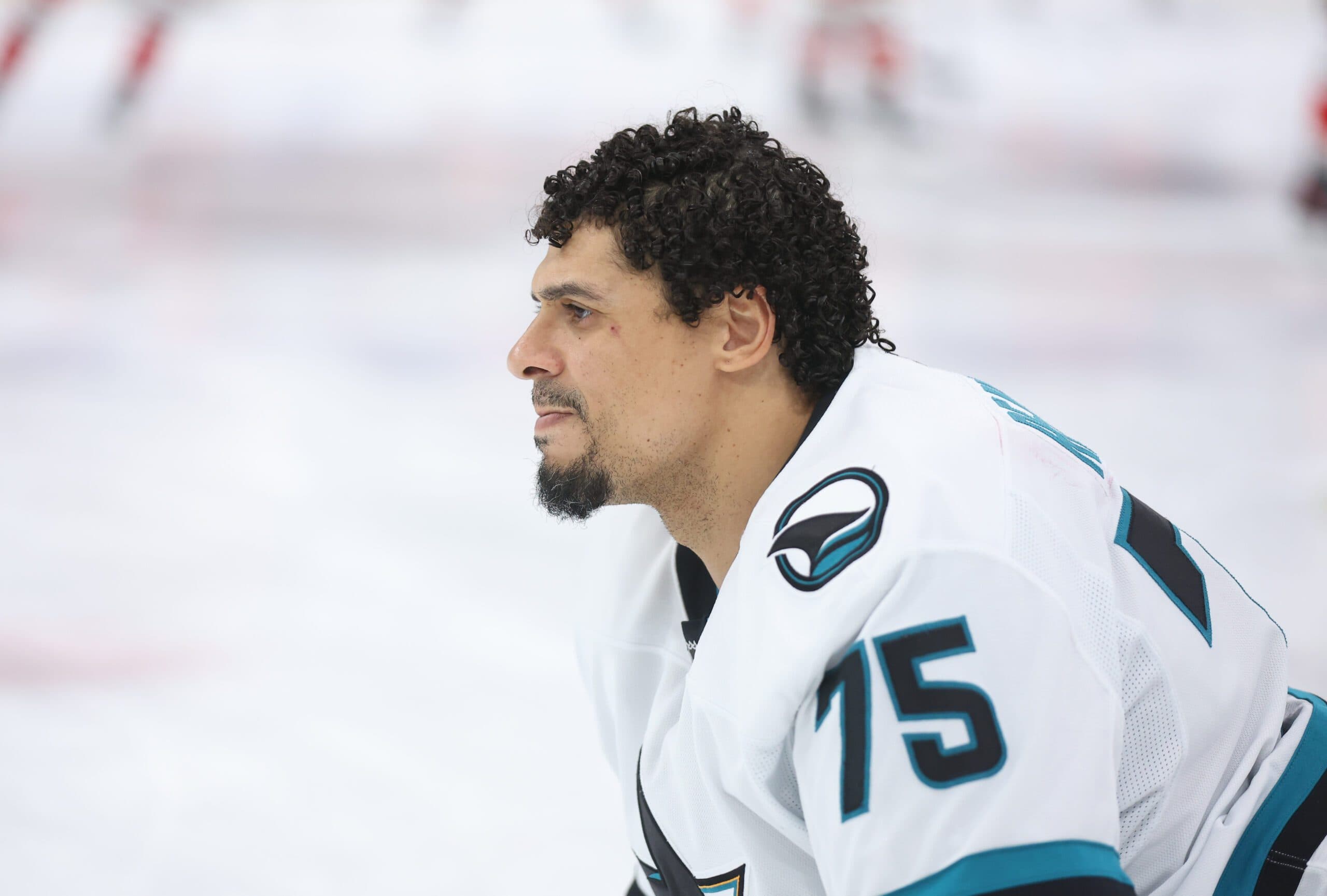 Sharks place Ryan Reaves on injured reserve