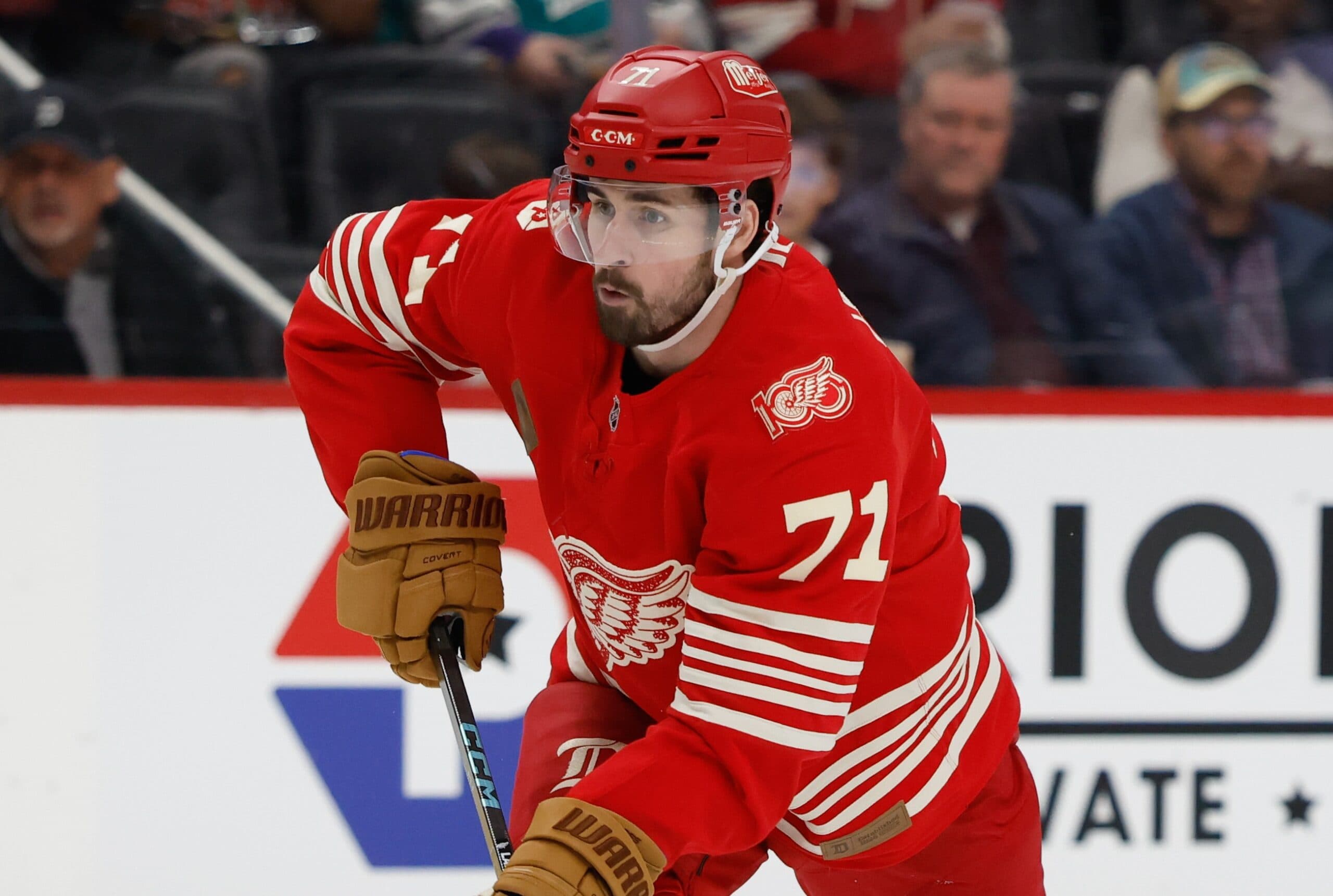 Red Wings’ Dylan Larkin out day-to-day with lower-body injury