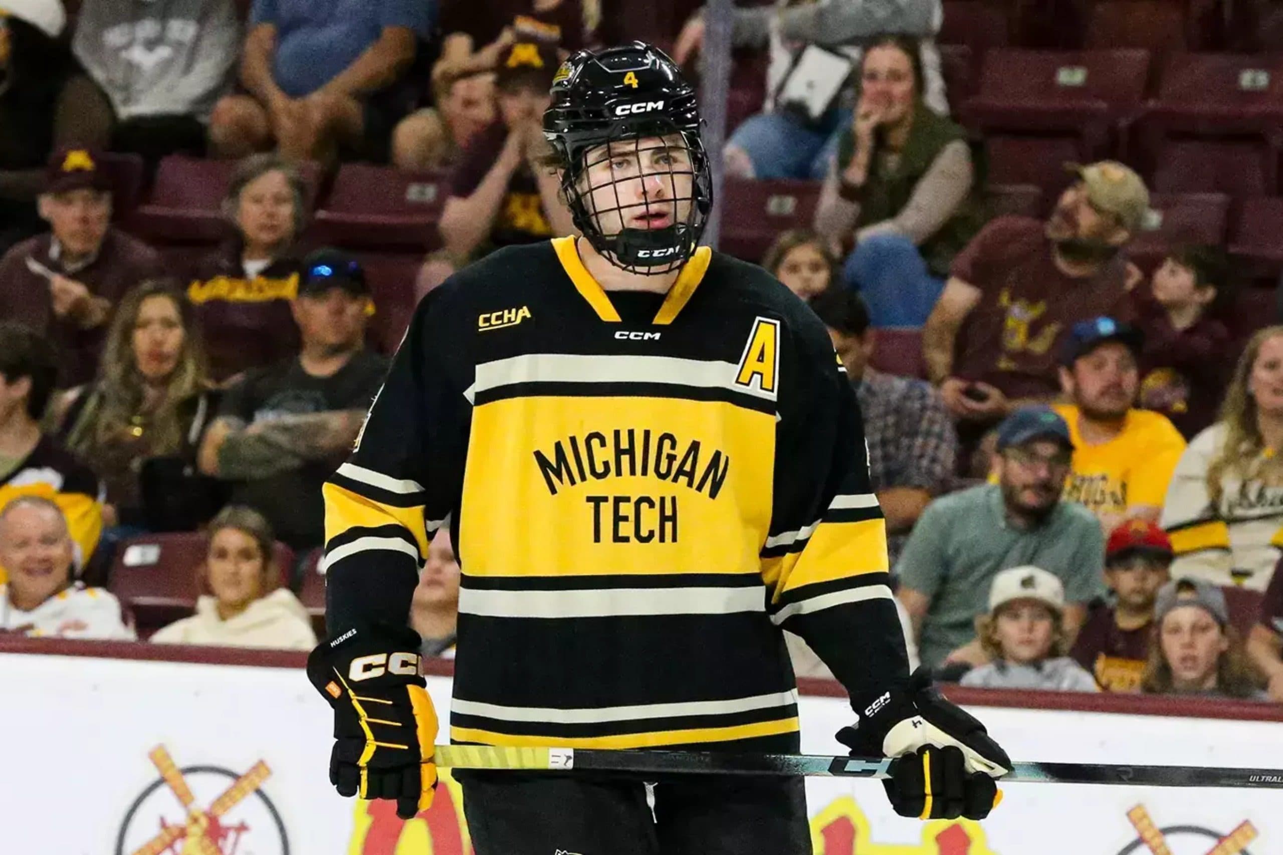 Michigan Tech defenseman Jack Anderson