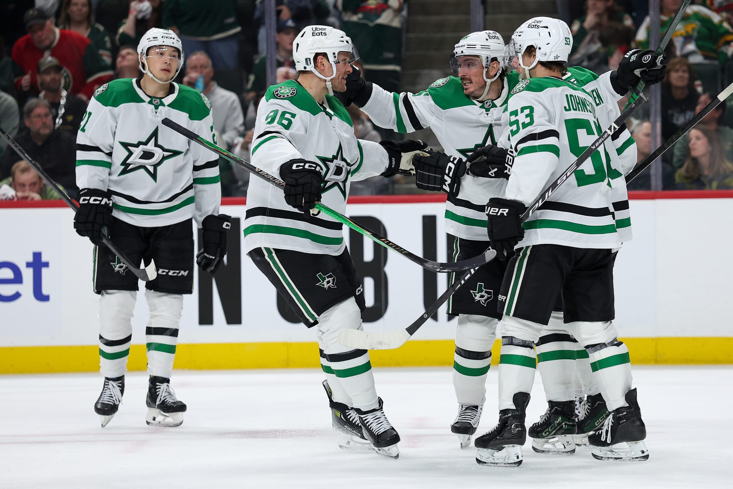 Stanley Cup Playoffs Day 5: Stars win tough OT battle, Flyers push Penguins to the brink