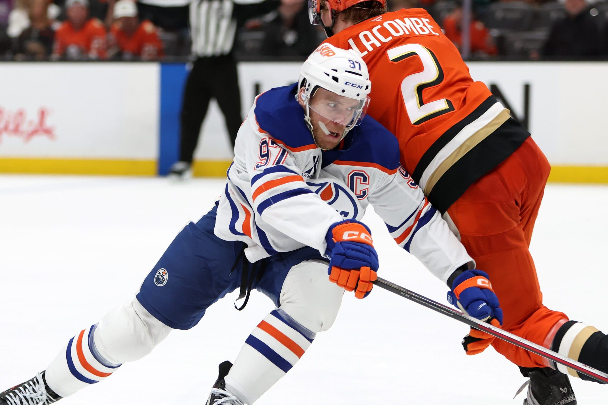 Oilers’ Connor McDavid a game-time decision ahead of Game 5