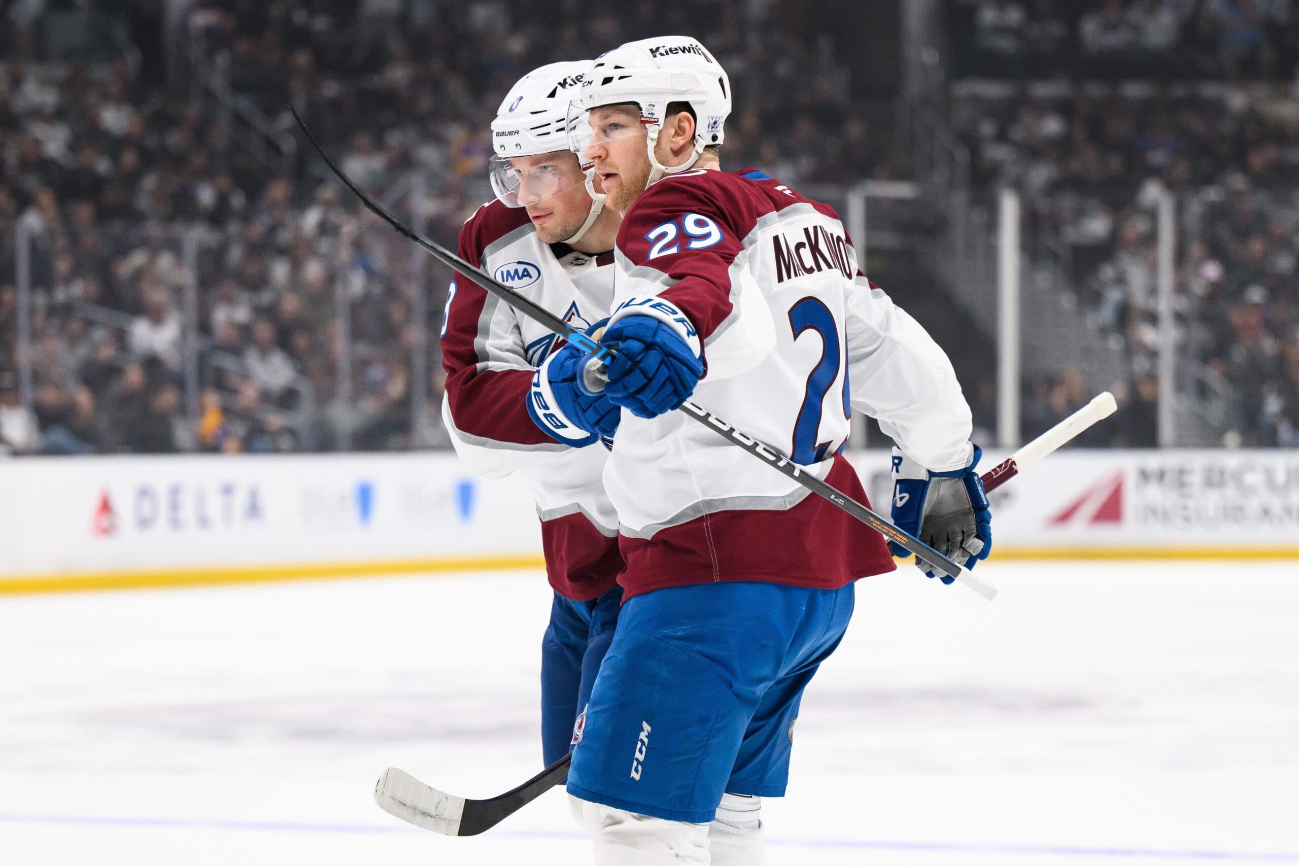 Avalanche advance to second round after sweeping Kings