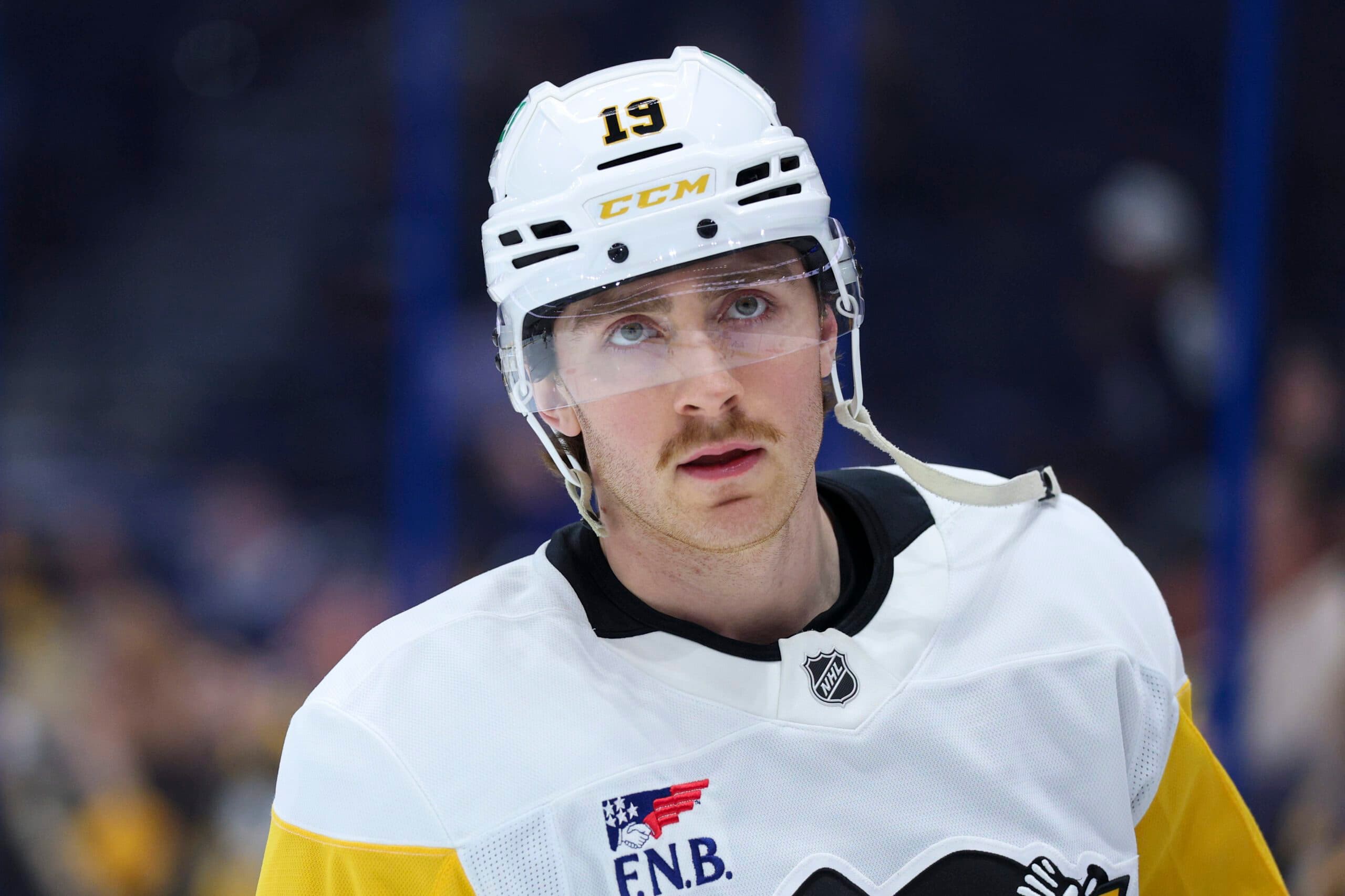 Penguins re-sign Dewar, Solovyov to extensions
