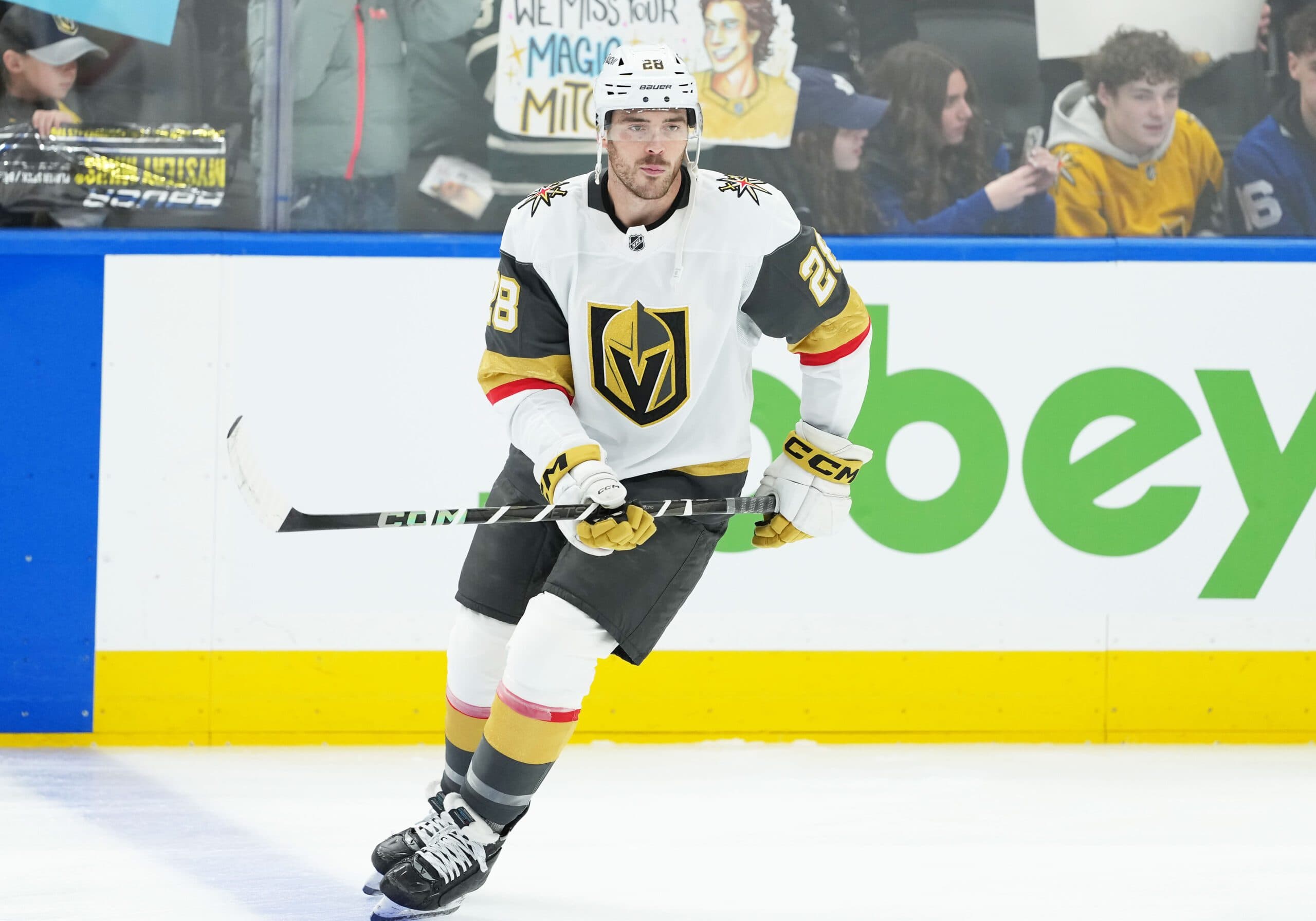 Tanner Laczynski signs three-year extension with Golden Knights
