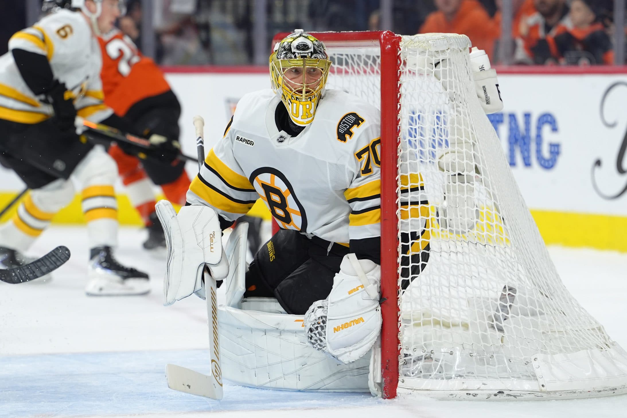 Rangers acquire Joonas Korpisalo from Bruins for pick, prospect