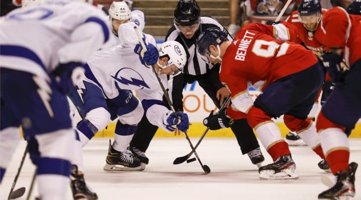 Florida Panthers, Sam Bennett agree to four-year contract extension