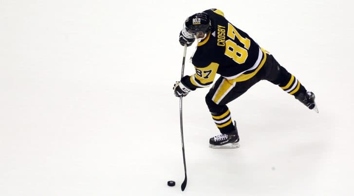 Penguins Sidney Crosby, Brian Dumoulin diagnosed with COVID-19