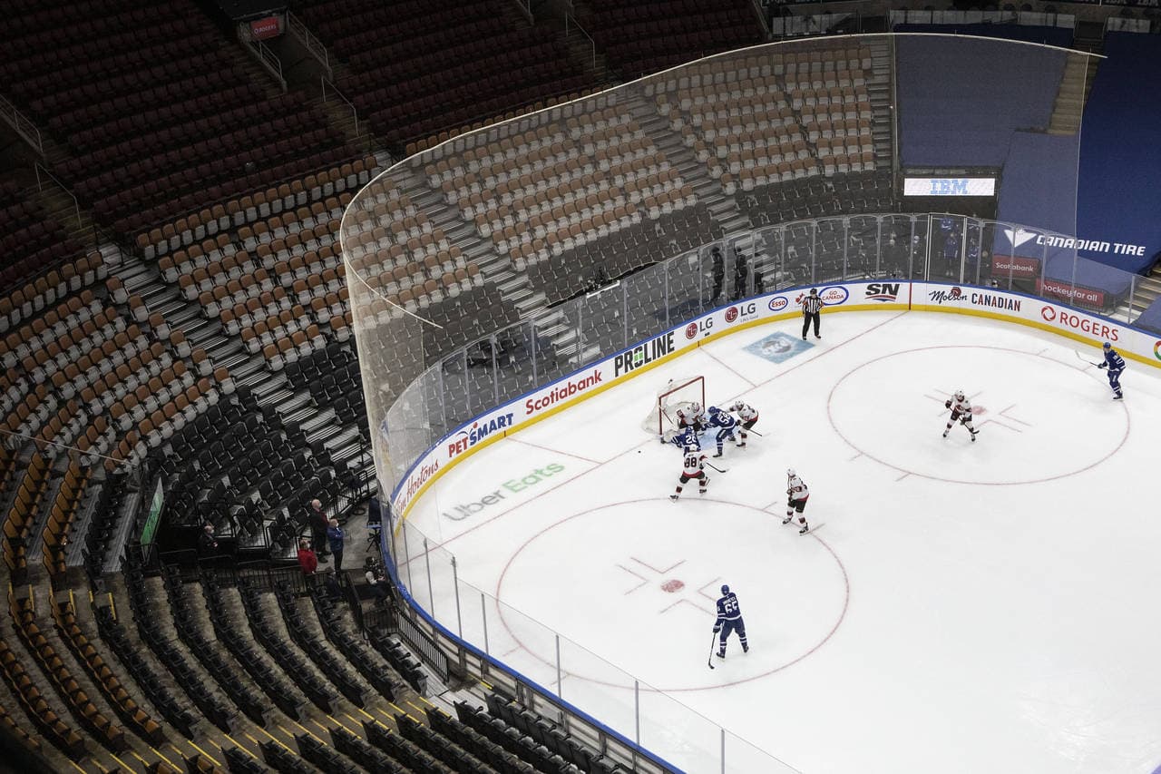 Maple Leafs and Senators won’t have fans in the seats until mid-February