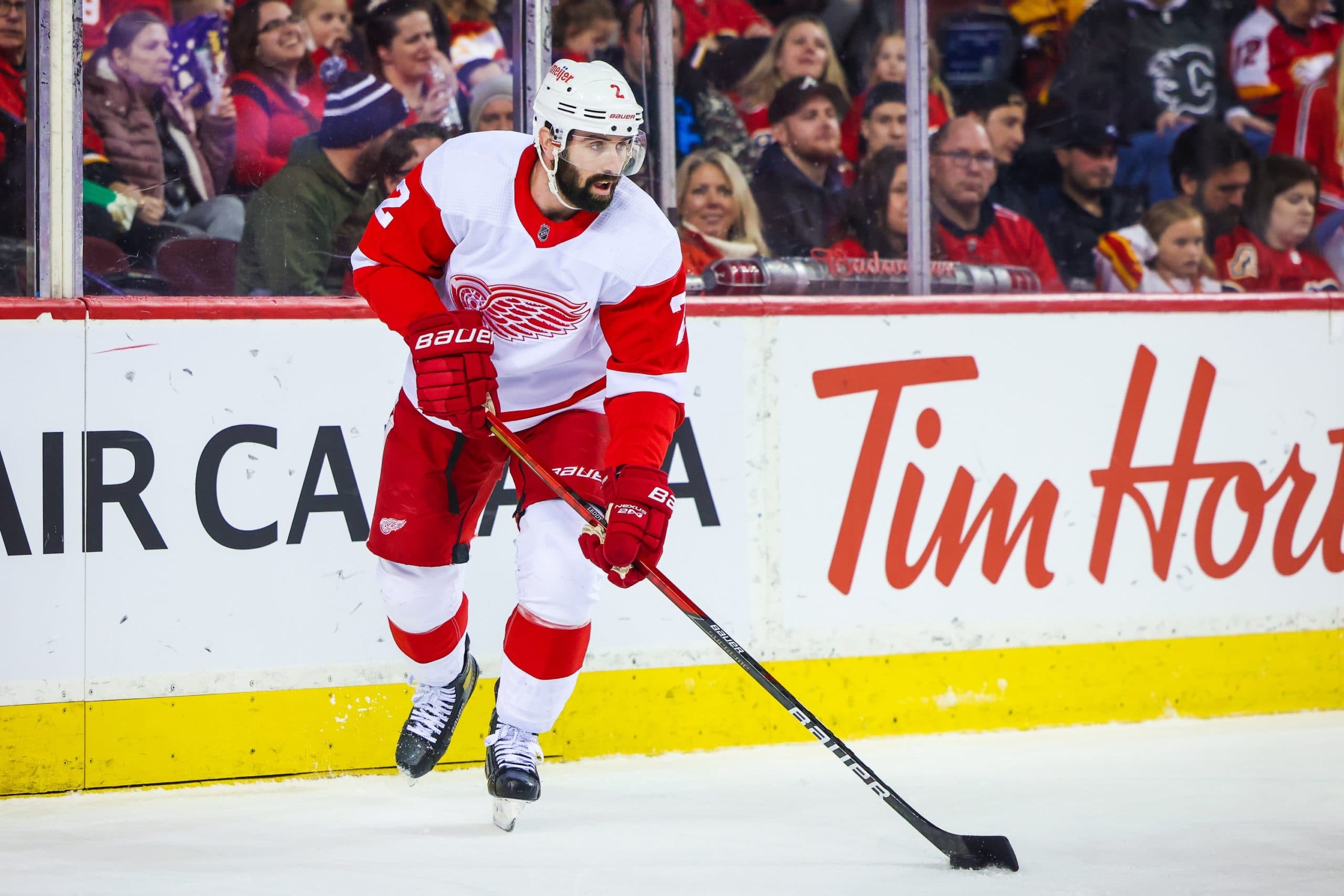 St. Louis Blues acquire Nick Leddy from the Detroit Red Wings
