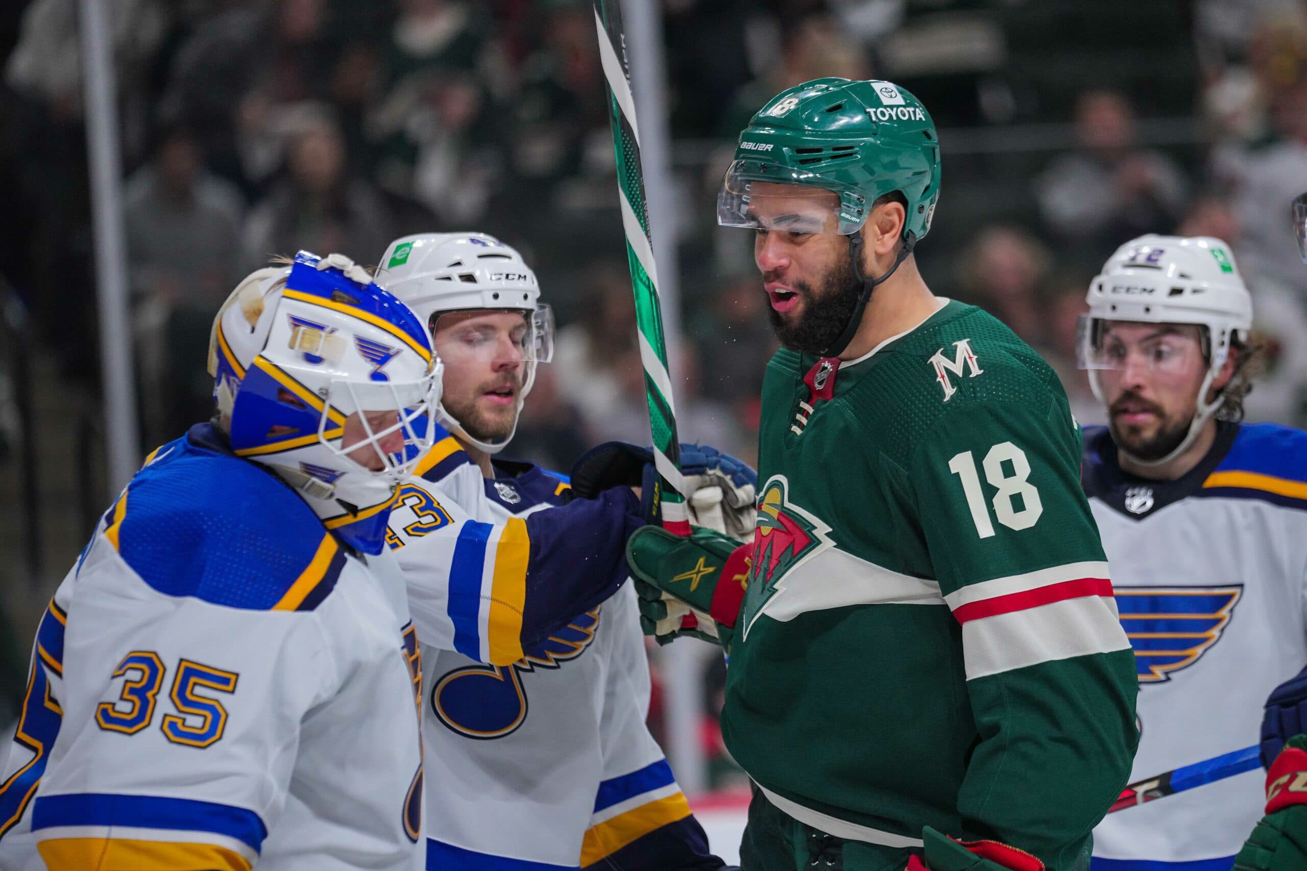 Minnesota Wild forward Jordan Greenway leaves season debut with apparent shoulder injury