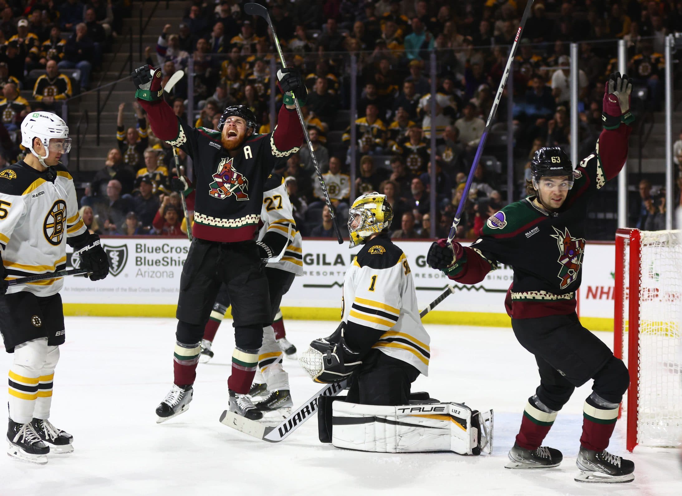 Arizona Coyotes forwards Matias Maccelli and Lawson Crouse to return from injury Thursday
