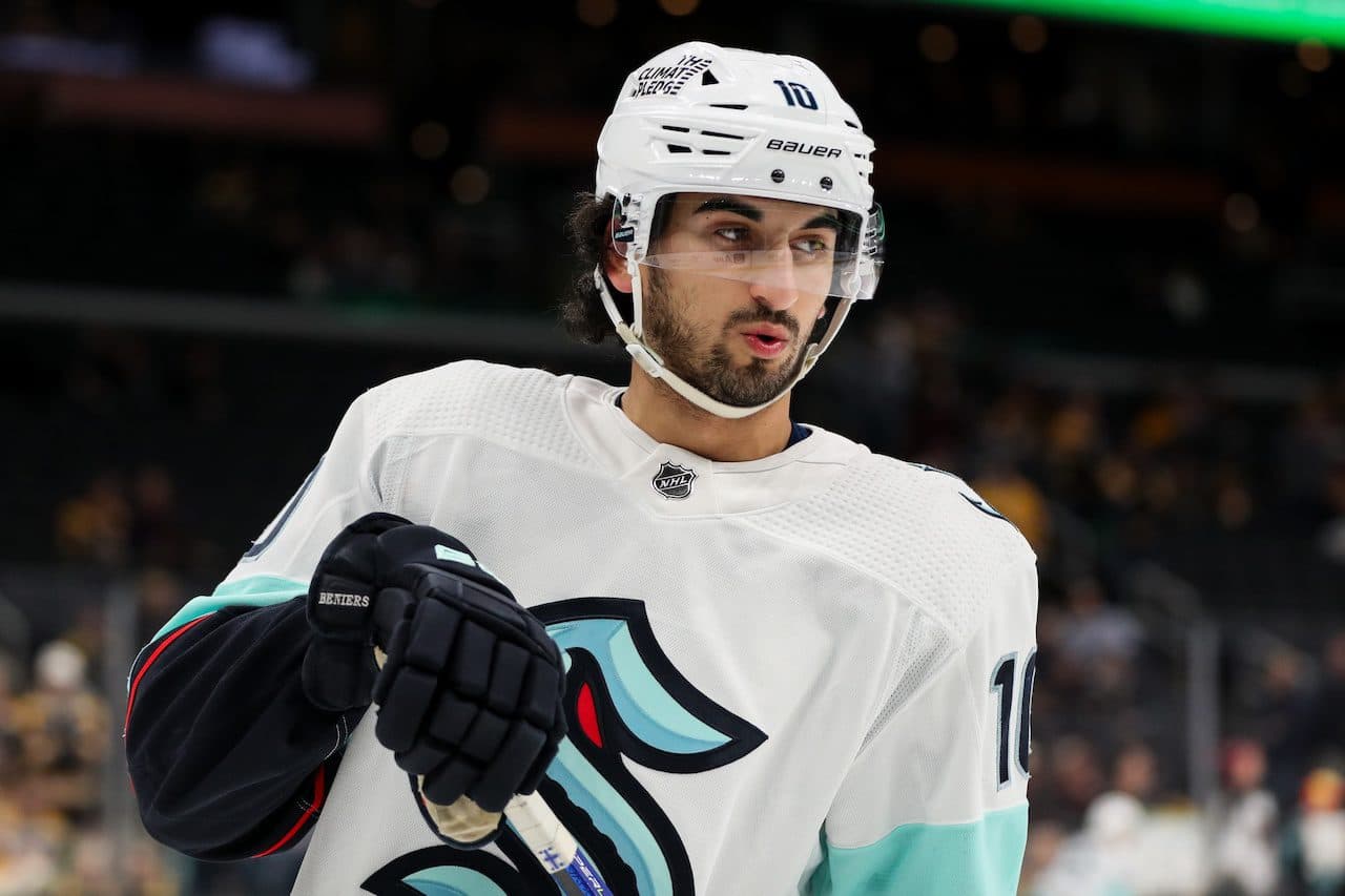 Fantasy Hockey: Risers & Fallers (Week 15)