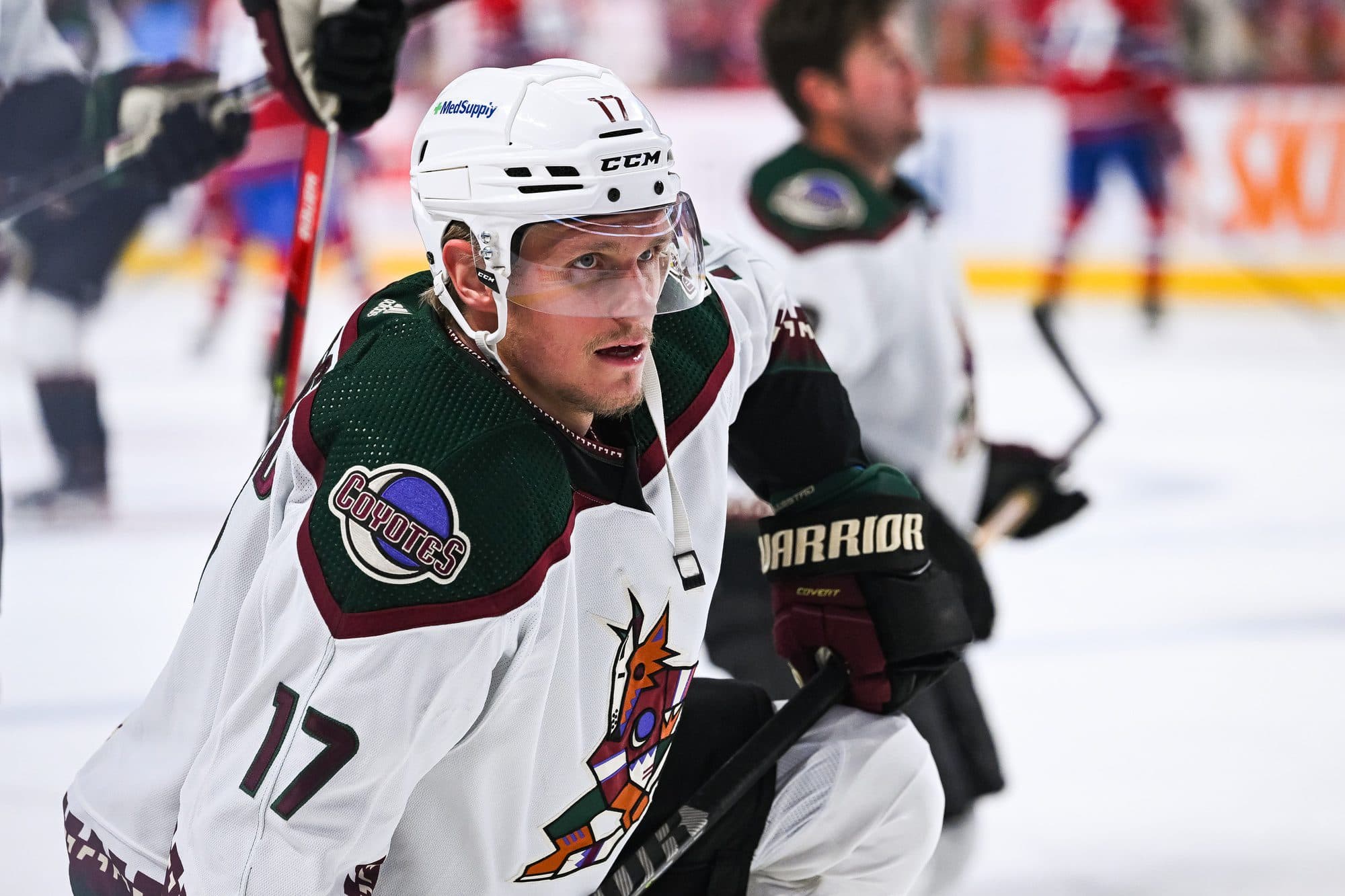 Arizona Coyotes scratch Nick Bjugstad for ‘trade-related reasons’