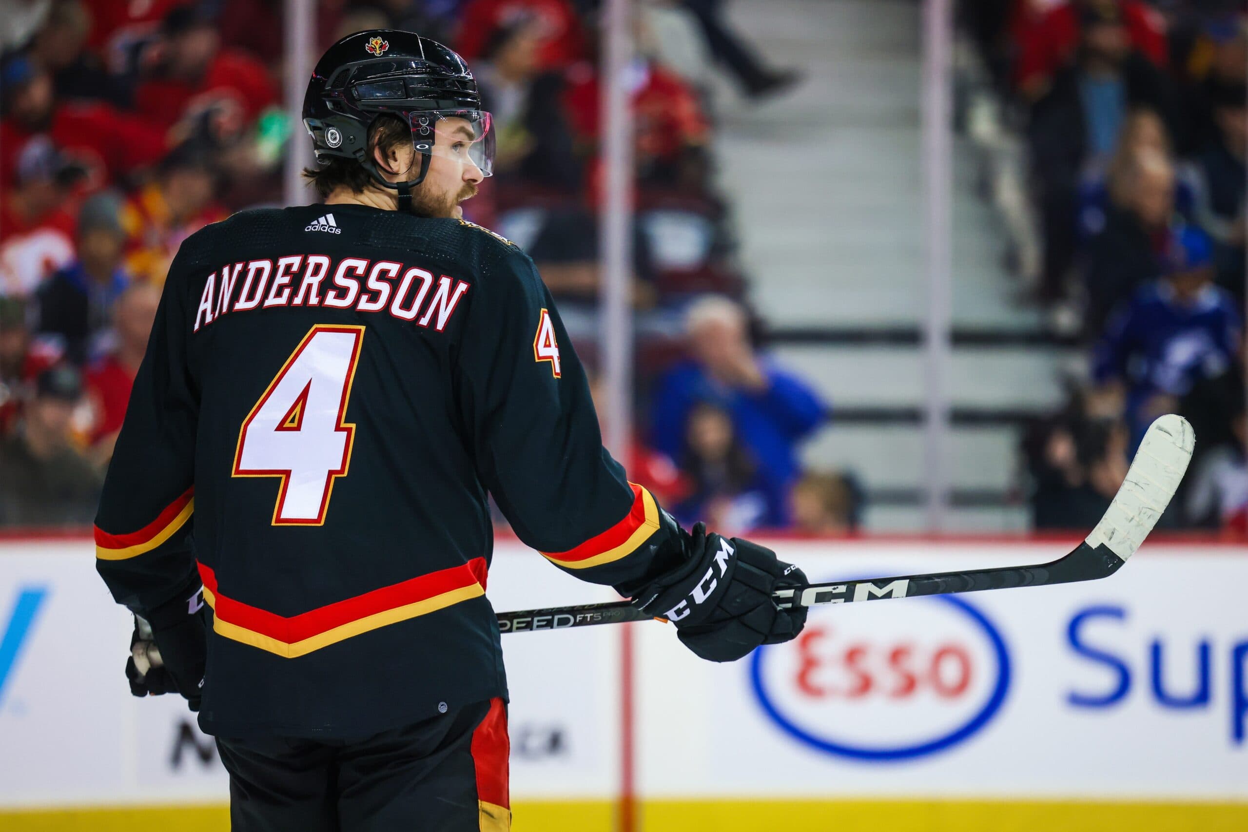 Calgary Flames’ Rasmus Andersson released from hospital after getting hit by vehicle
