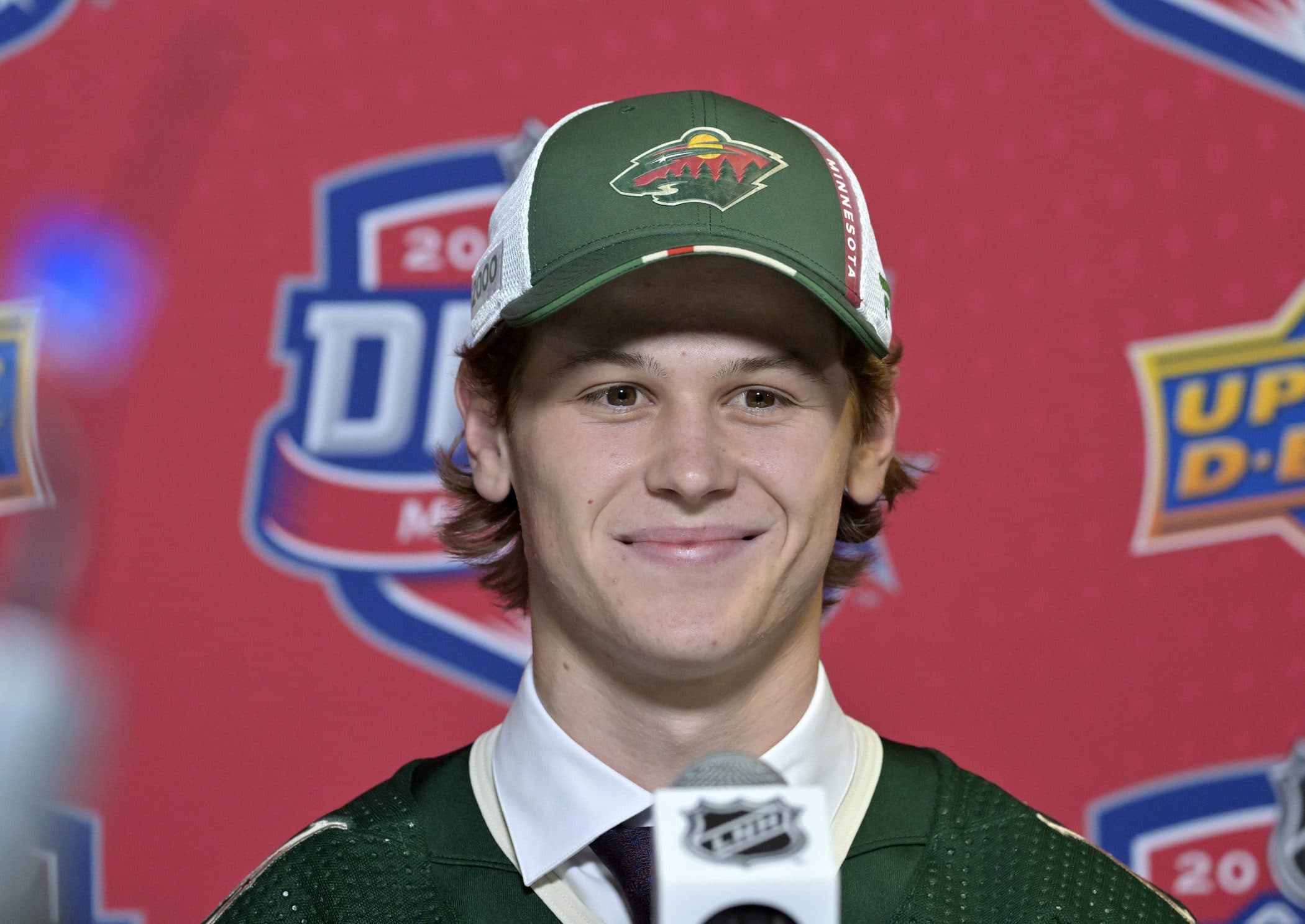 Minnesota Wild sign prospect Hunter Haight to three-year entry-level contract