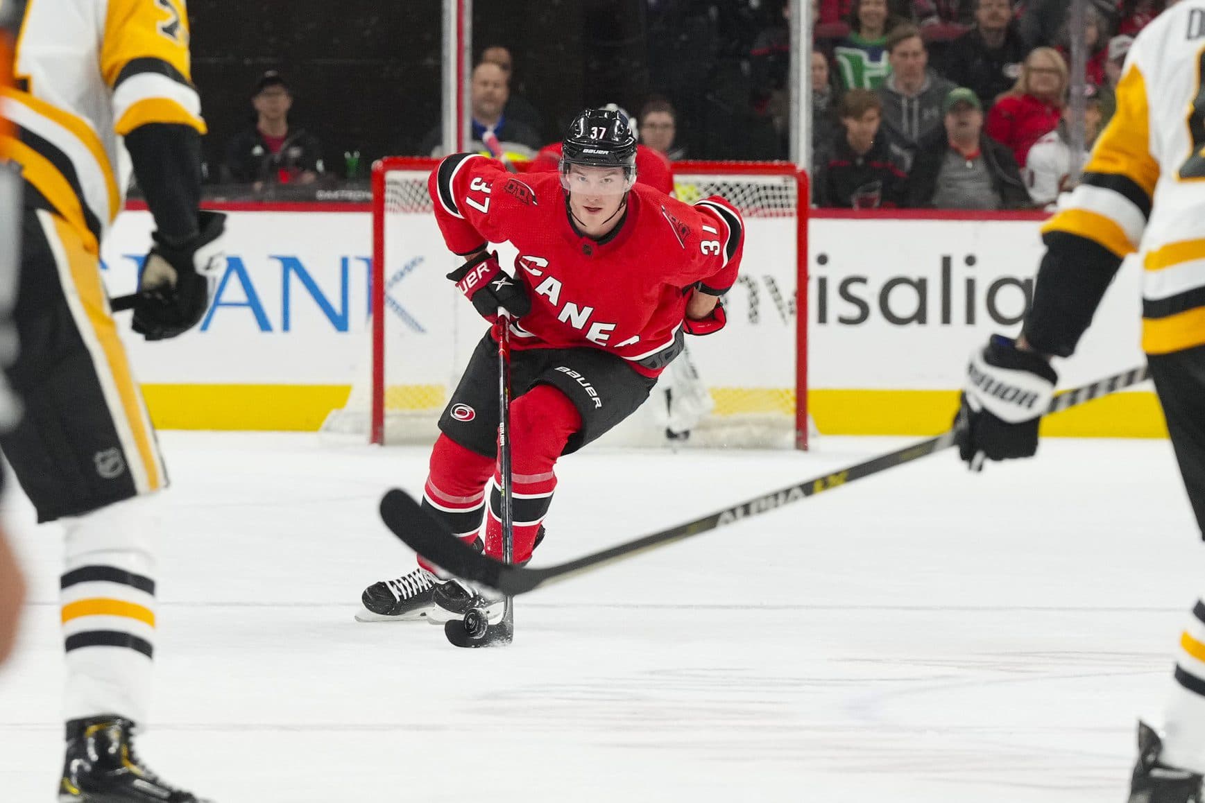 Carolina Hurricanes forward Andrei Svechnikov to undergo season-ending knee surgery