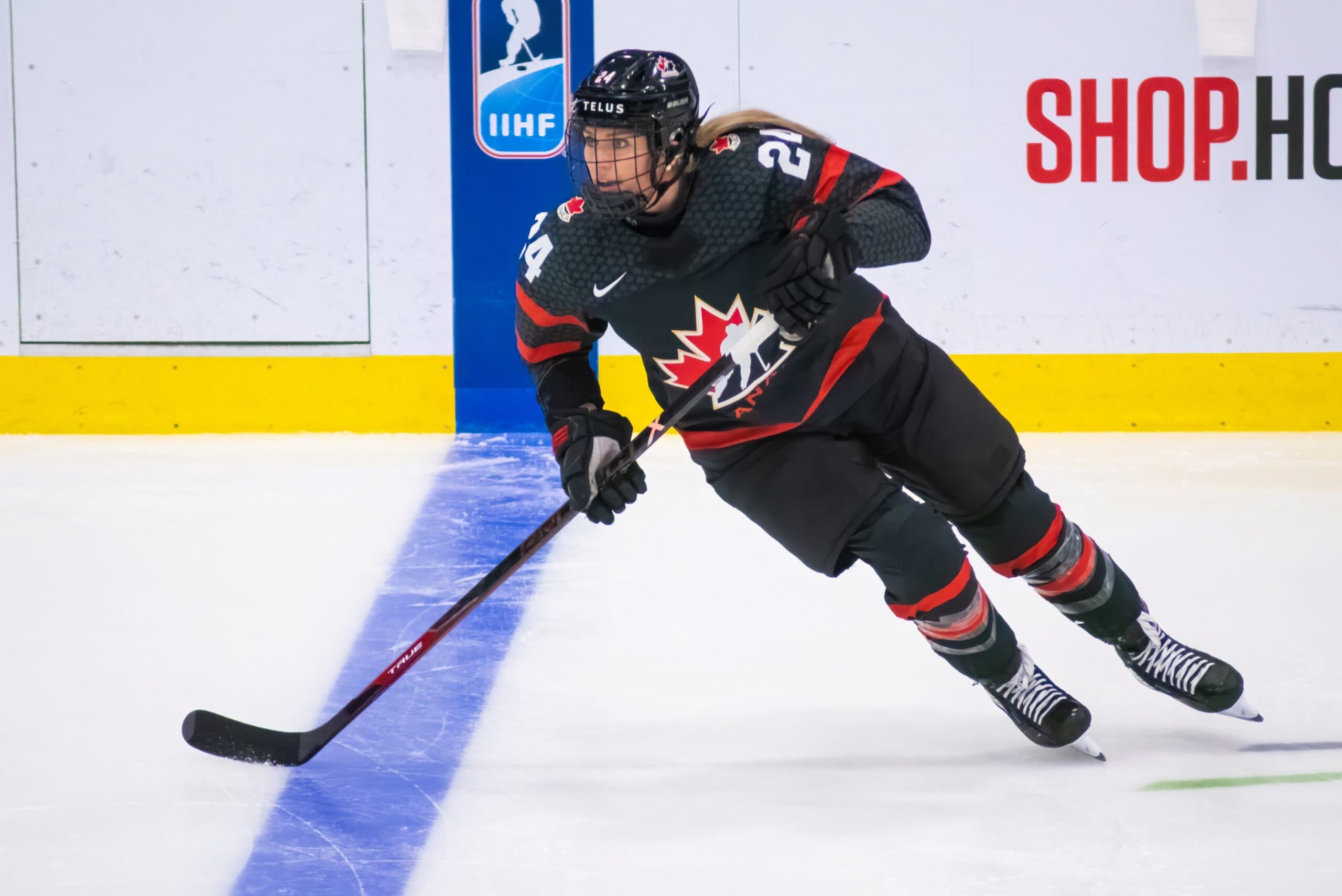 Nothing can stop Team Canada’s Natalie Spooner