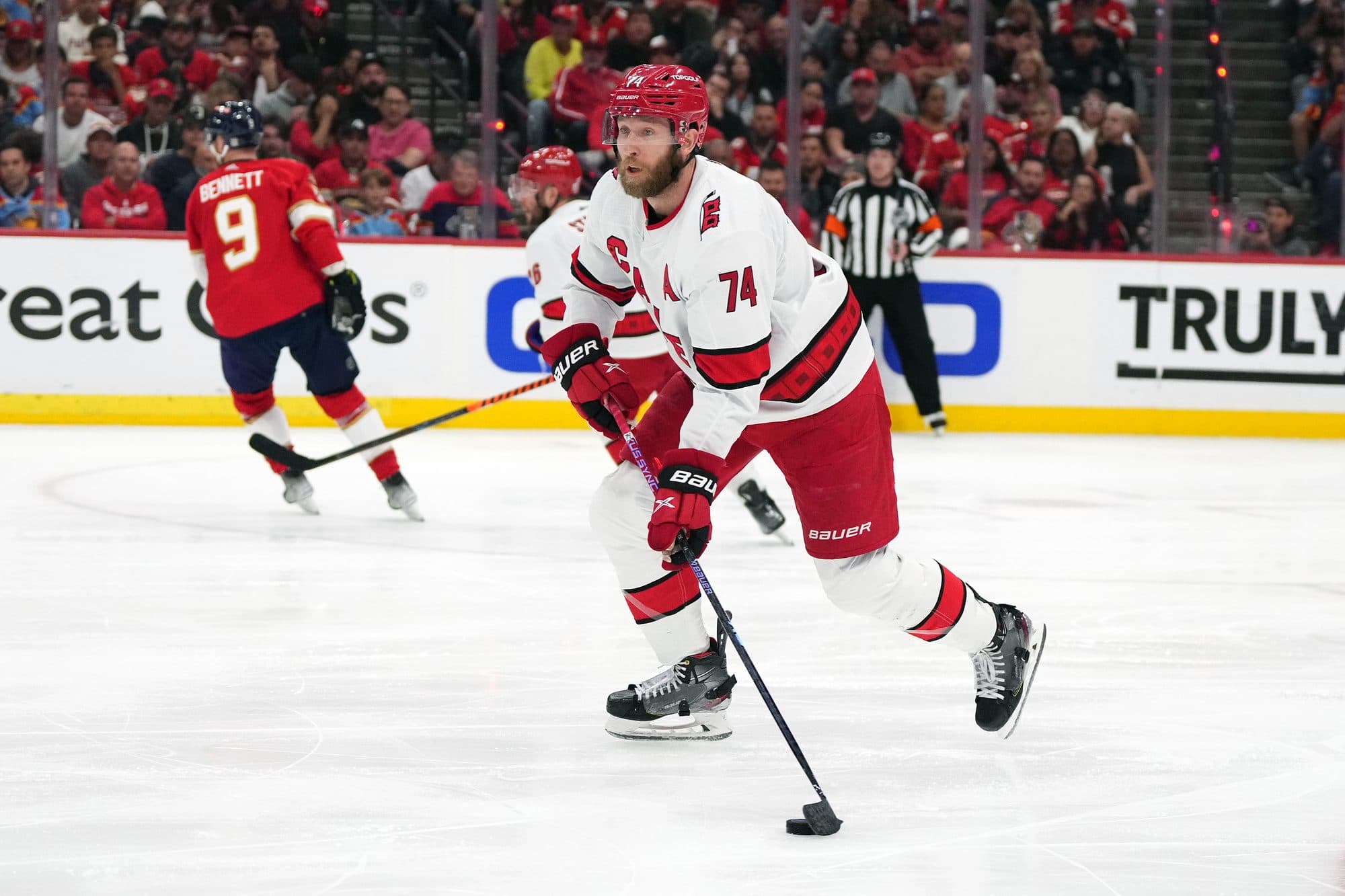 Report: Carolina Hurricanes working on long-term extension for Jaccob Slavin
