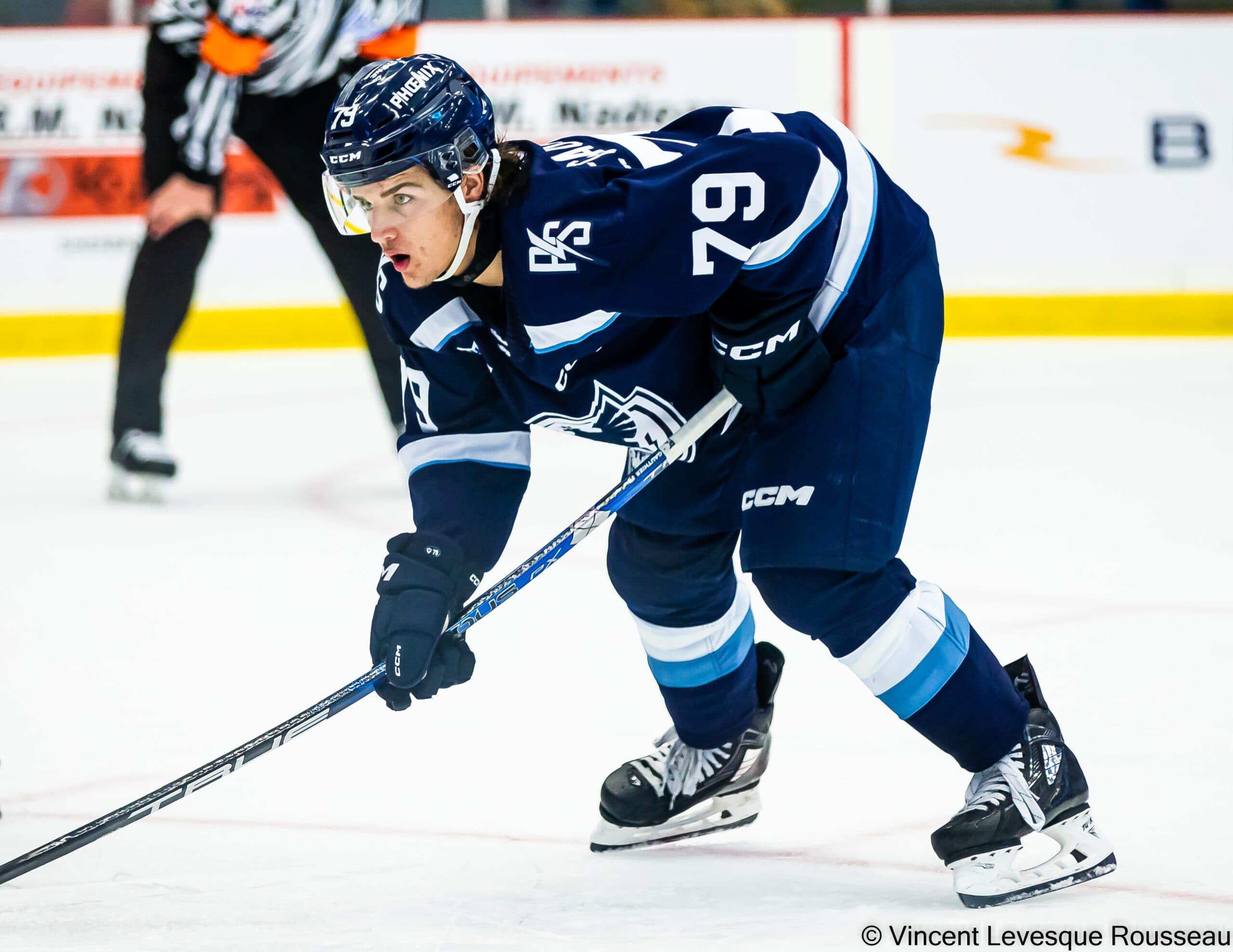 Tampa Bay Lightning sign Ethan Gauthier to three-year, entry-level contract