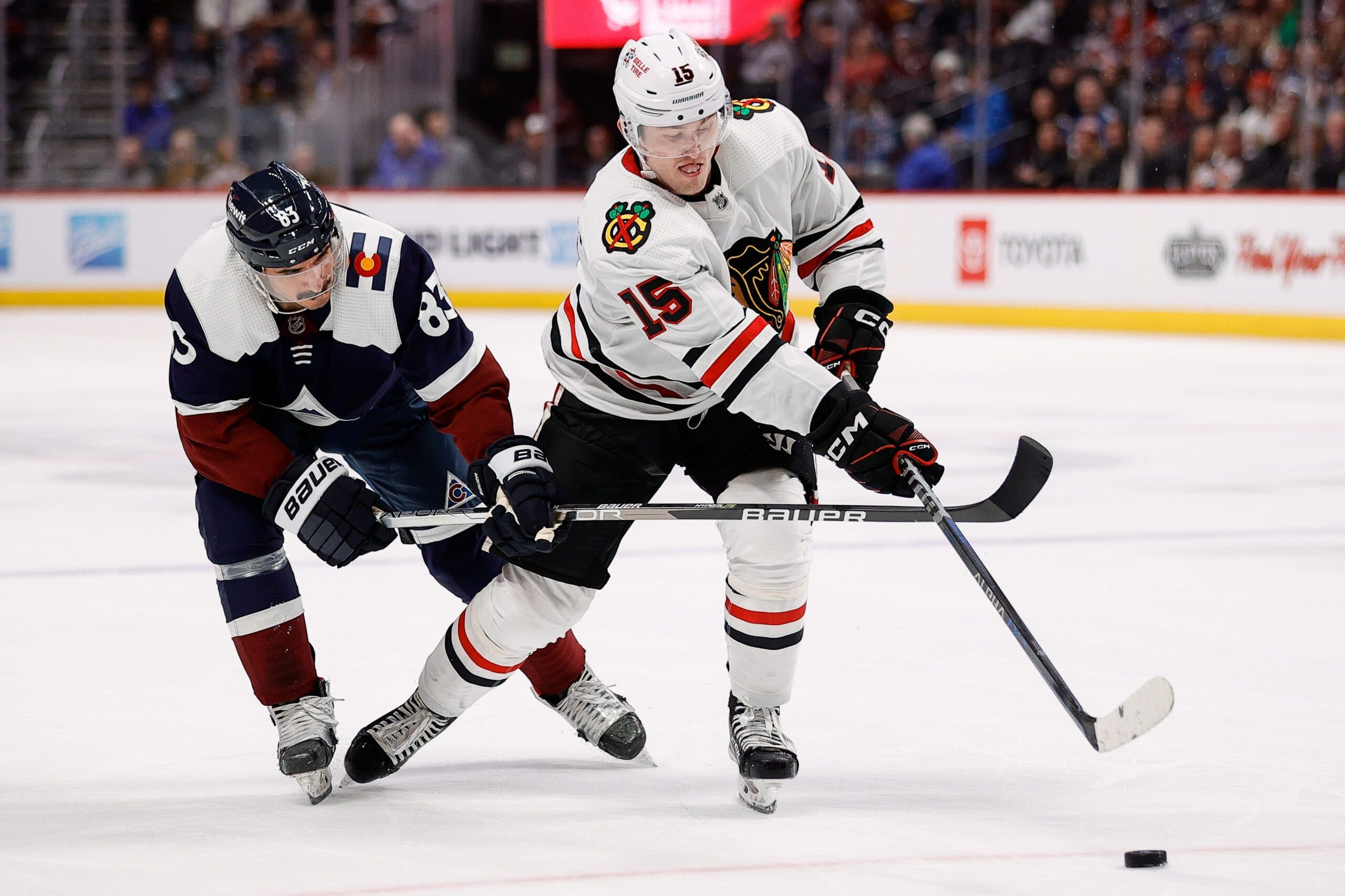 Chicago Blackhawks sign Joey Anderson to one-year contract