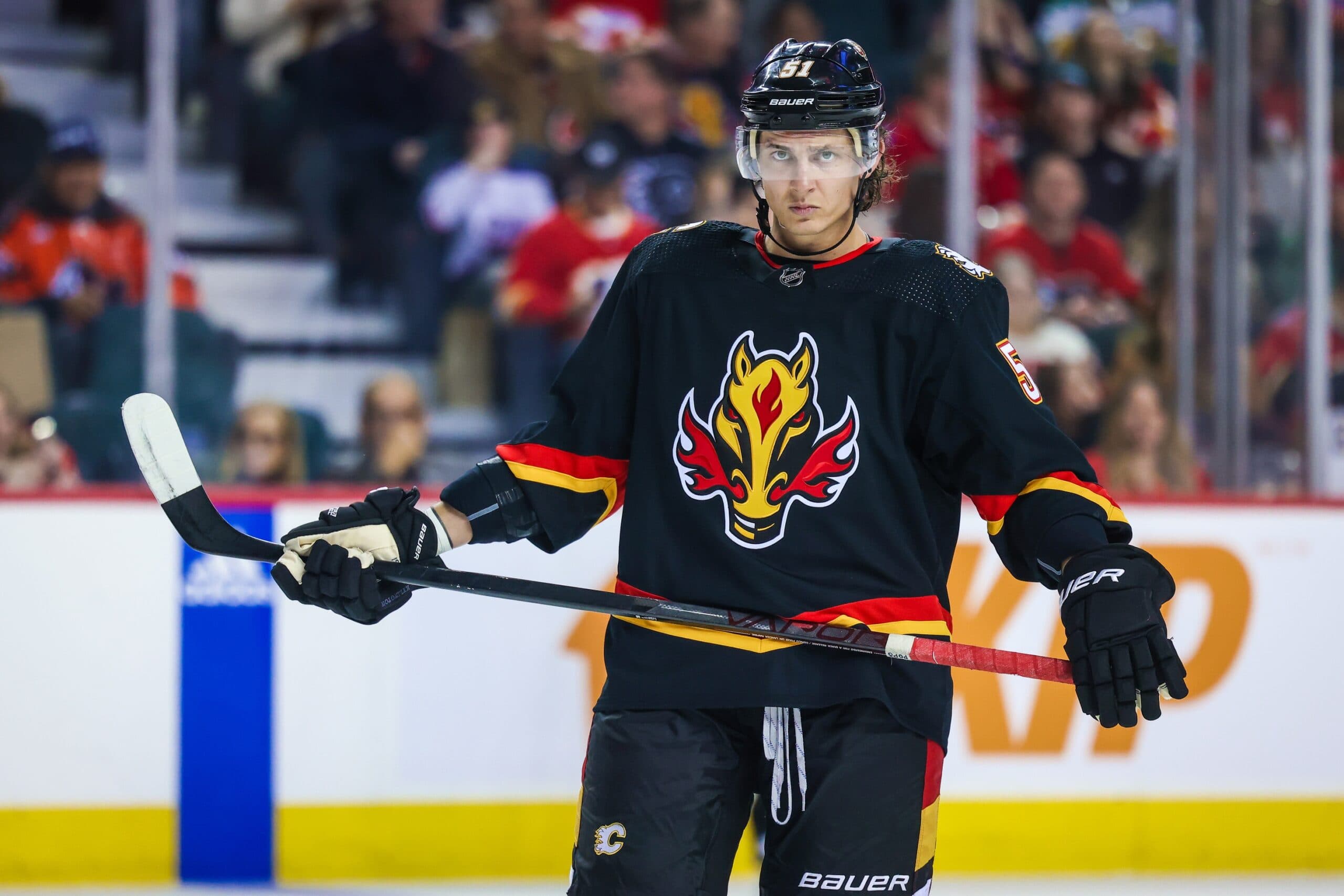 Arizona Coyotes sign defenseman Troy Stecher to one-year contract