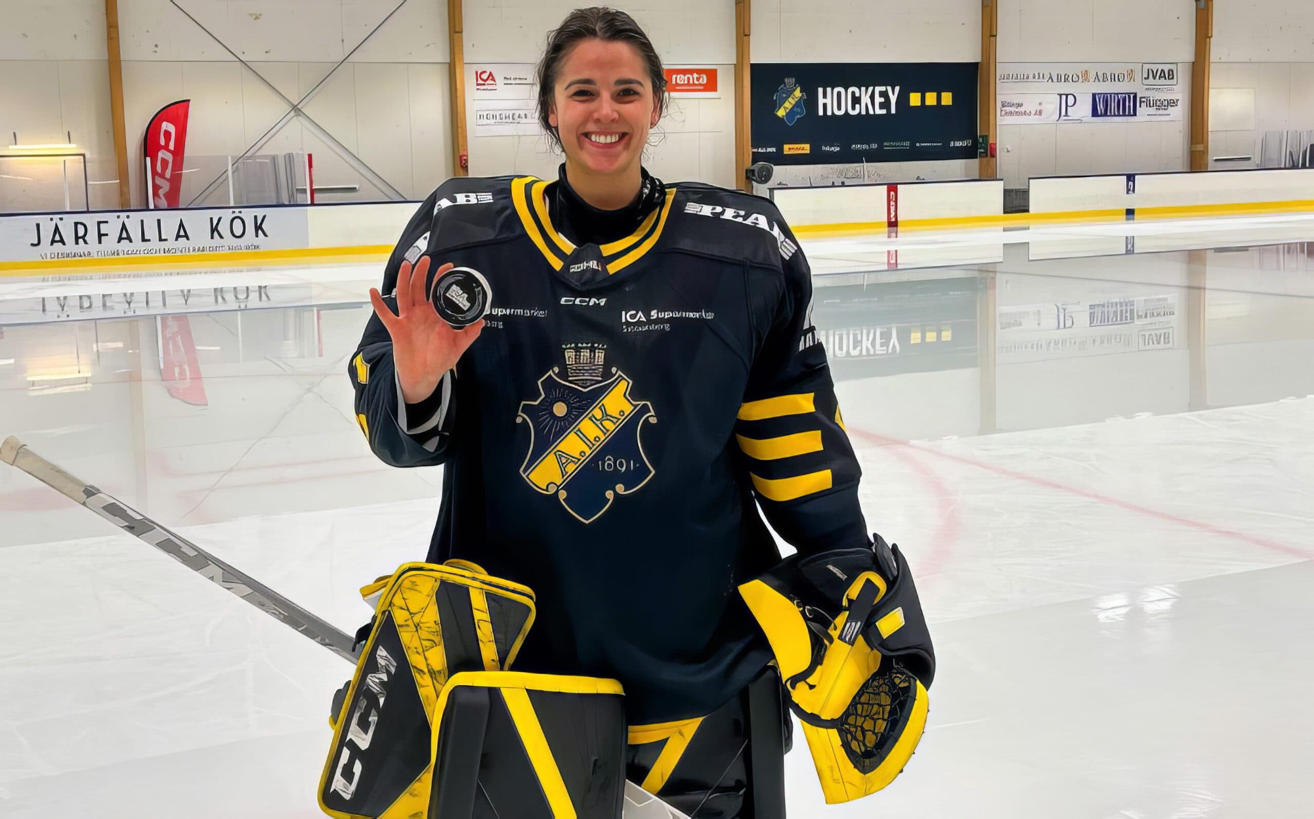 Mariah Fujimagari (via Instagram)