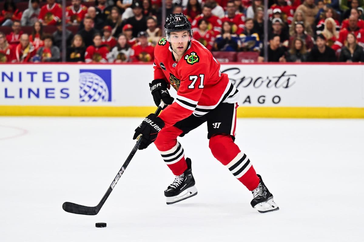 Chicago Blackhawks’ Taylor Hall out week to week with upper-body injury