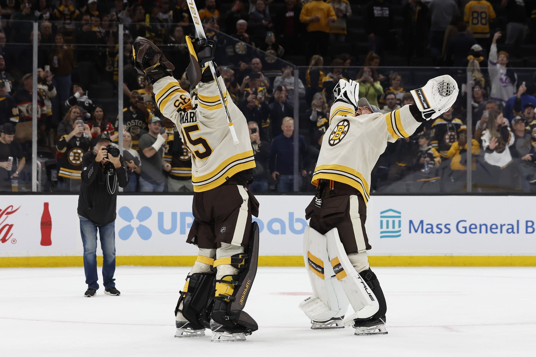 Defense, goaltending fuelling another strong start for Boston Bruins