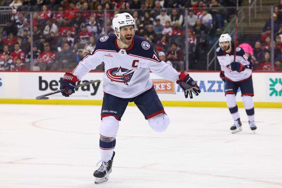Columbus Blue Jackets captain Boone Jenner placed on injured reserve with broken jaw