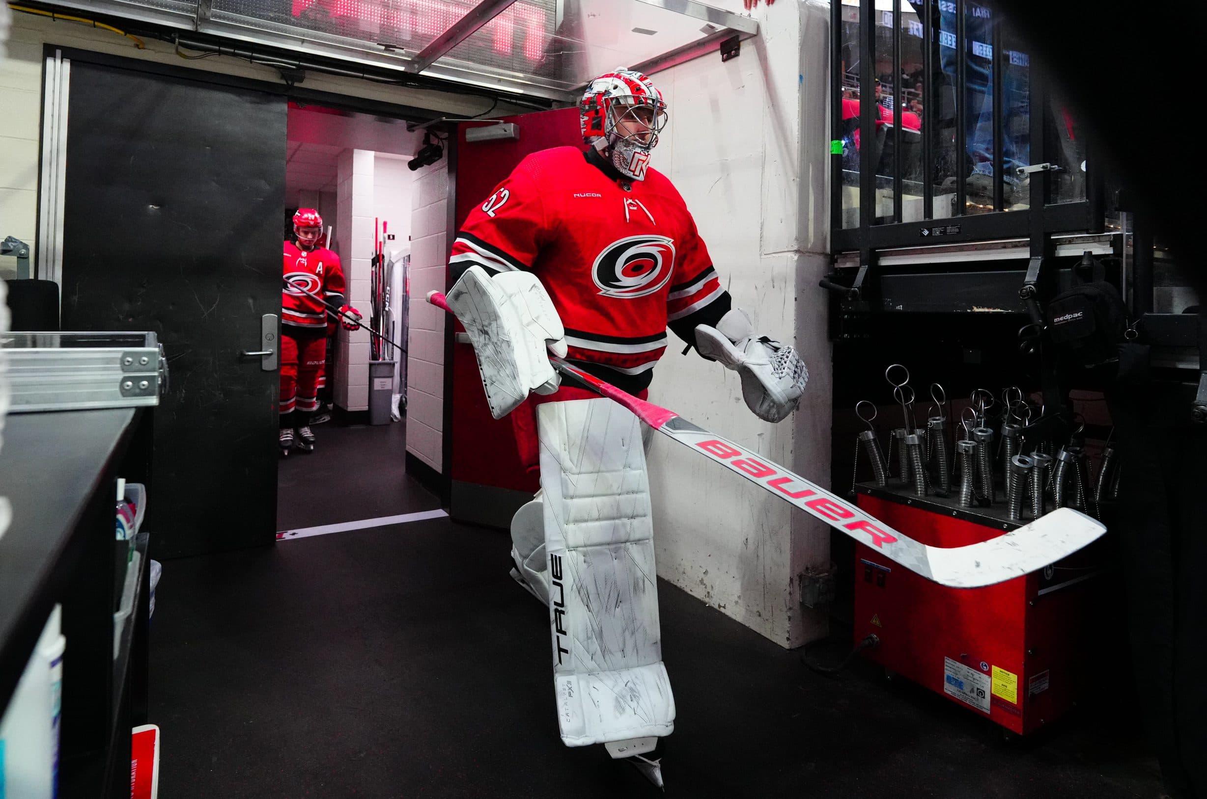 Hurricanes can be patient on the goalie trade front