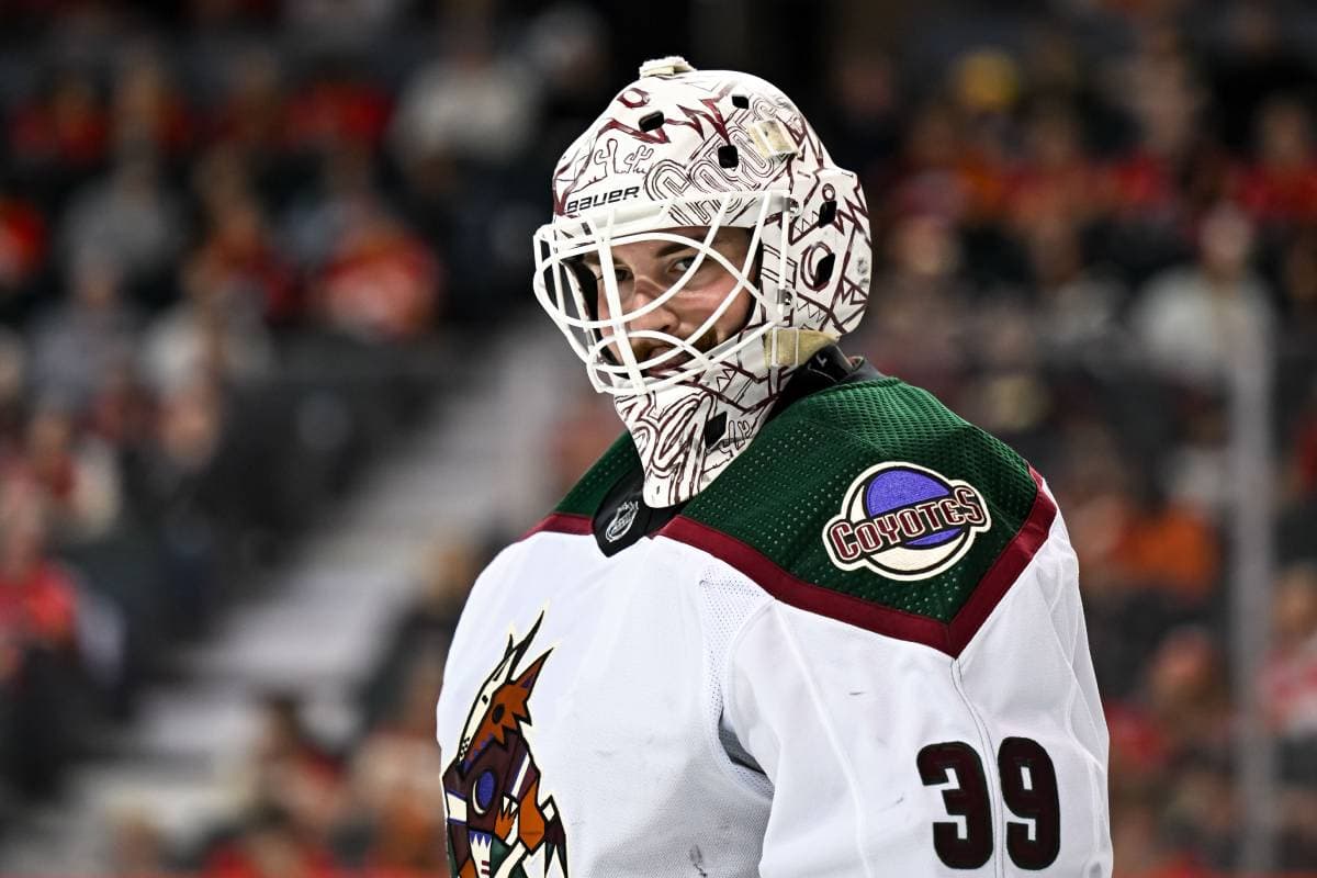 Arizona Coyotes goaltender Connor Ingram