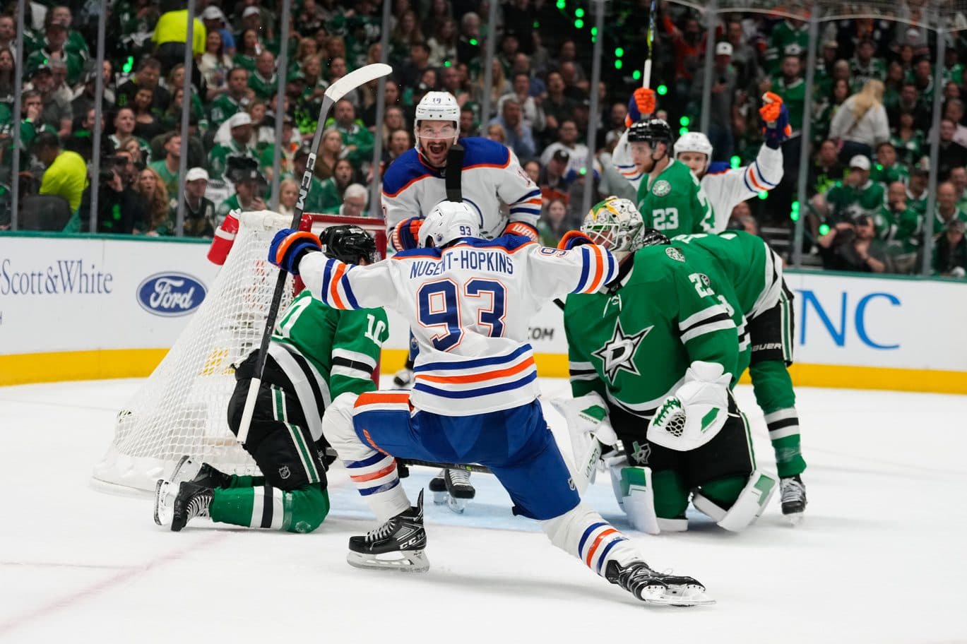 Stanley Cup Playoffs Day 42: Oilers power play finally wakes up to take 3-2 series lead
