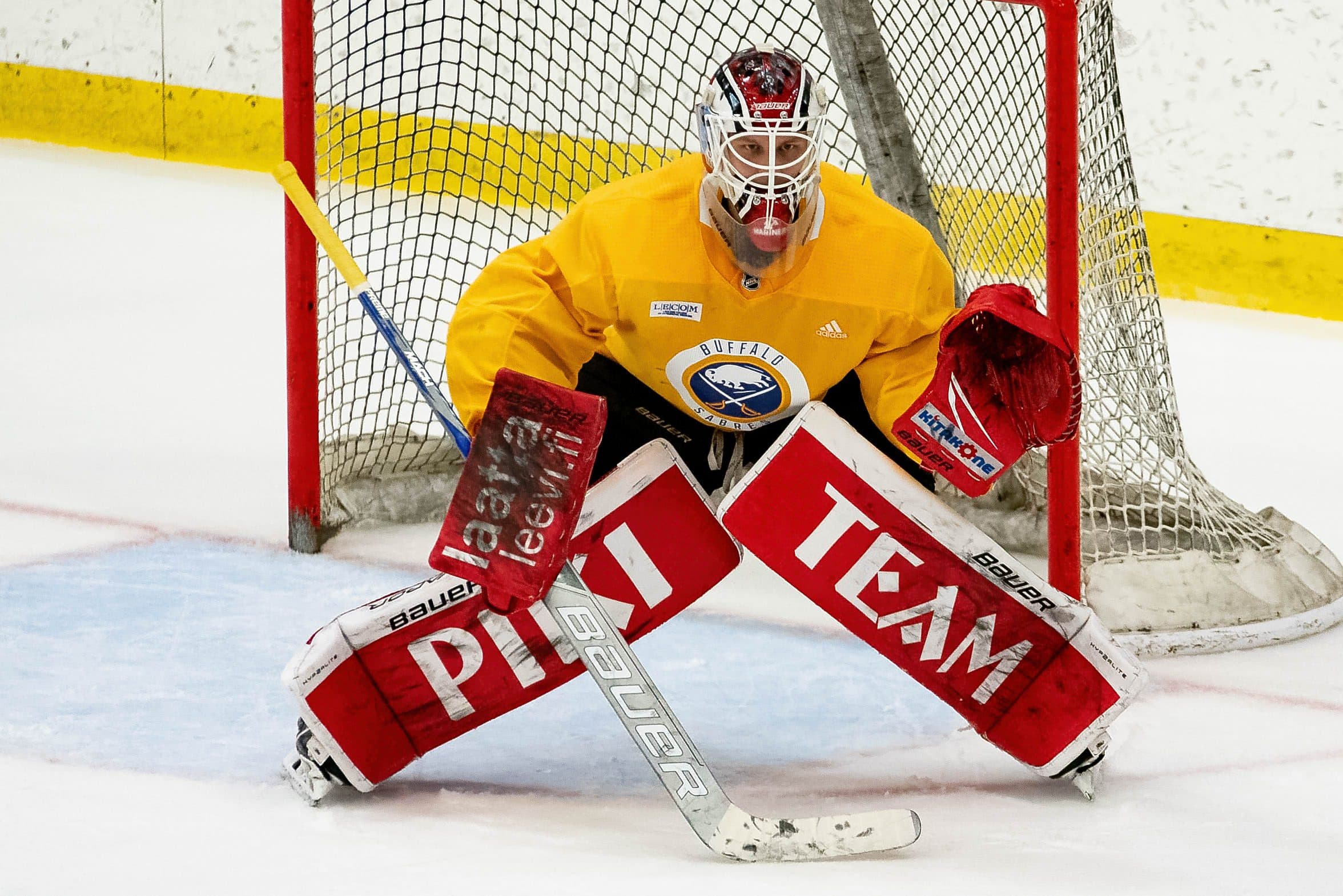 Sabres sign Topias Leinonen to entry-level contract