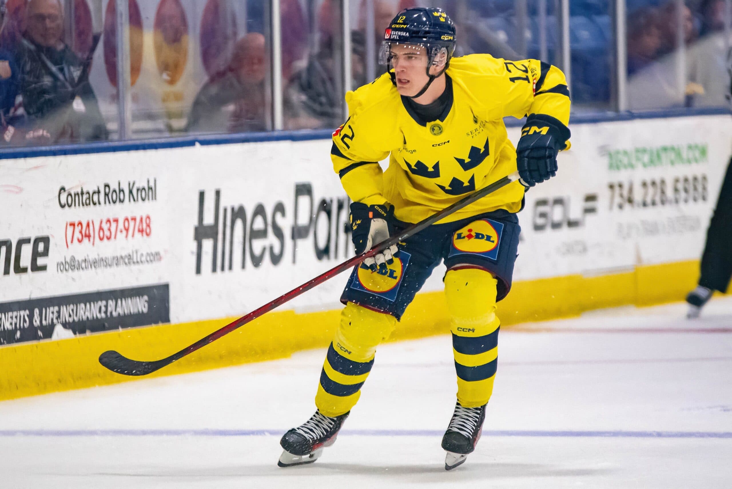 Penguins sign Melvin Fernstrom to three-year, entry-level contract