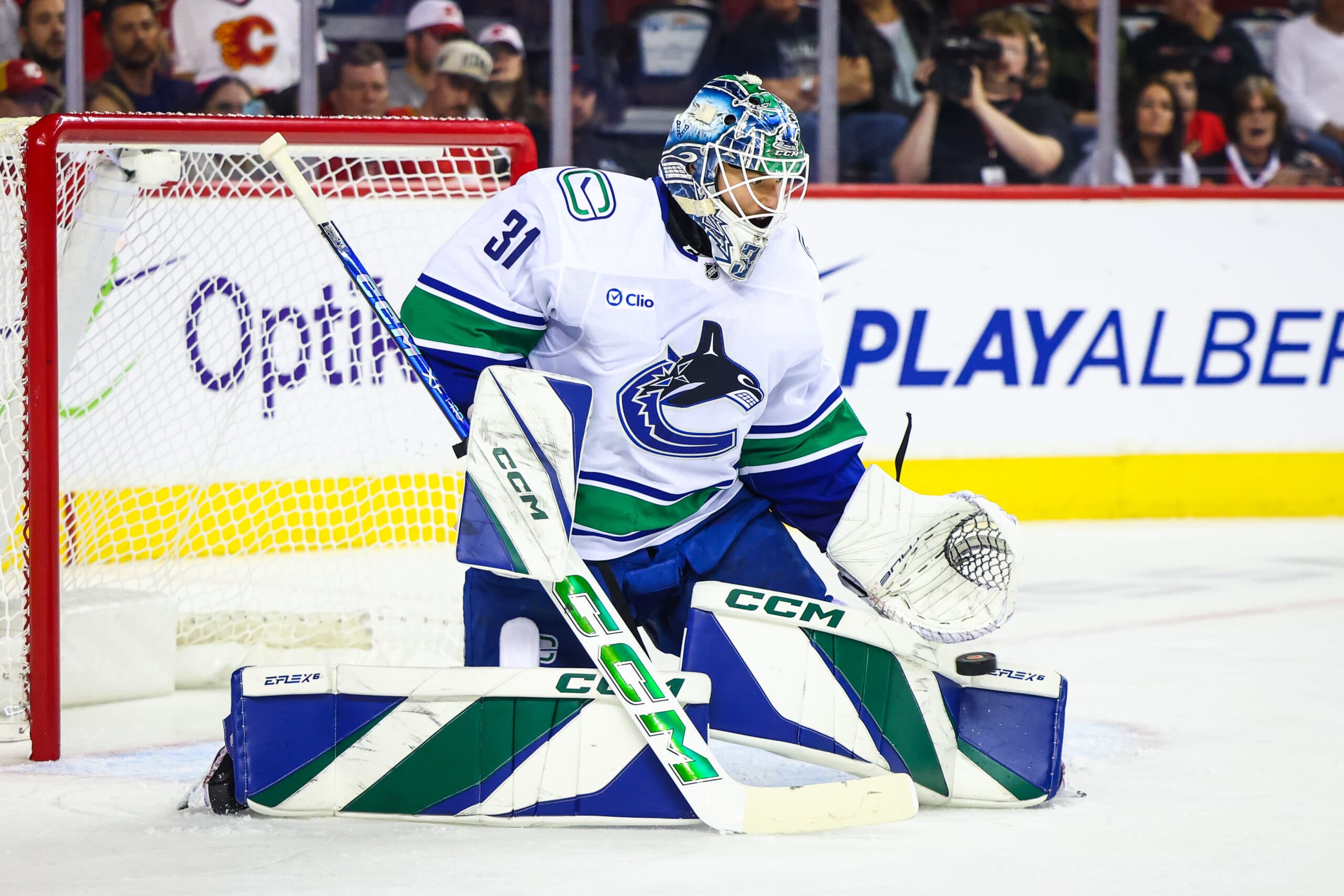 Arturs Silovs gives the Canucks flexibility in net
